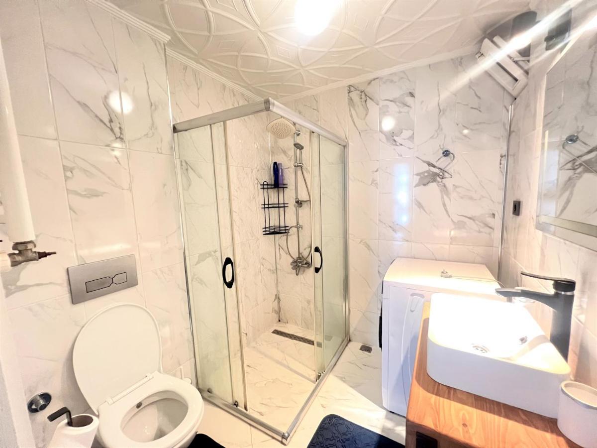 Wonder Homes- Cozy Flat, 2br, Terrace, Cihangir, Frz3 Apartment *