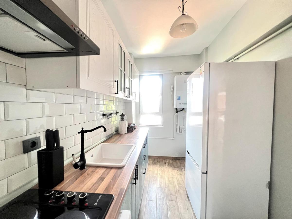 Apartment Wonder Homes- Cozy Flat, 2br, Terrace, Cihangir, Frz3 *