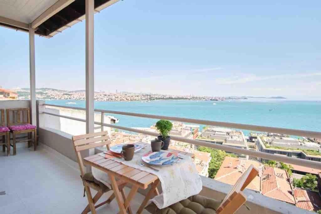 A Million Dollar View In The Heart Of The *