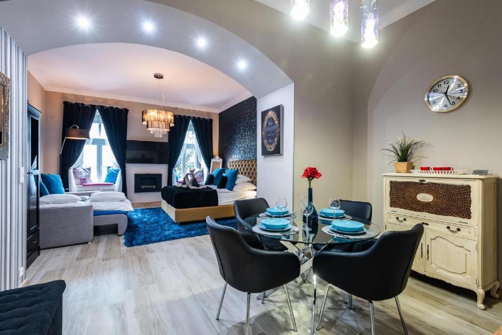 The Marmara Aparthotel *