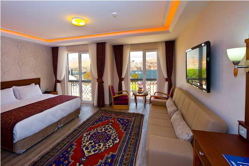 Askoc & Hotel Istanbul