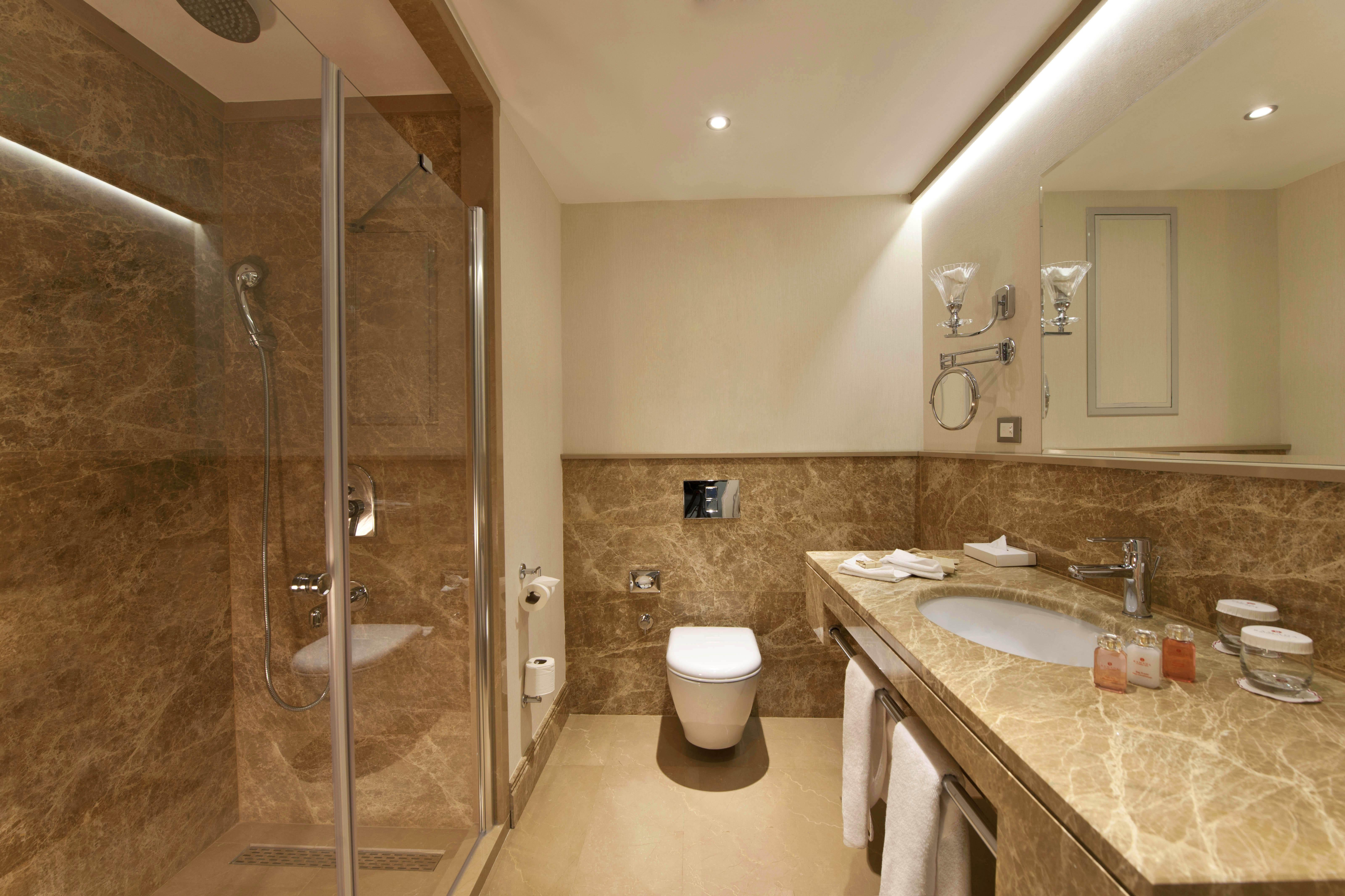 Aspera Altunizade 4*