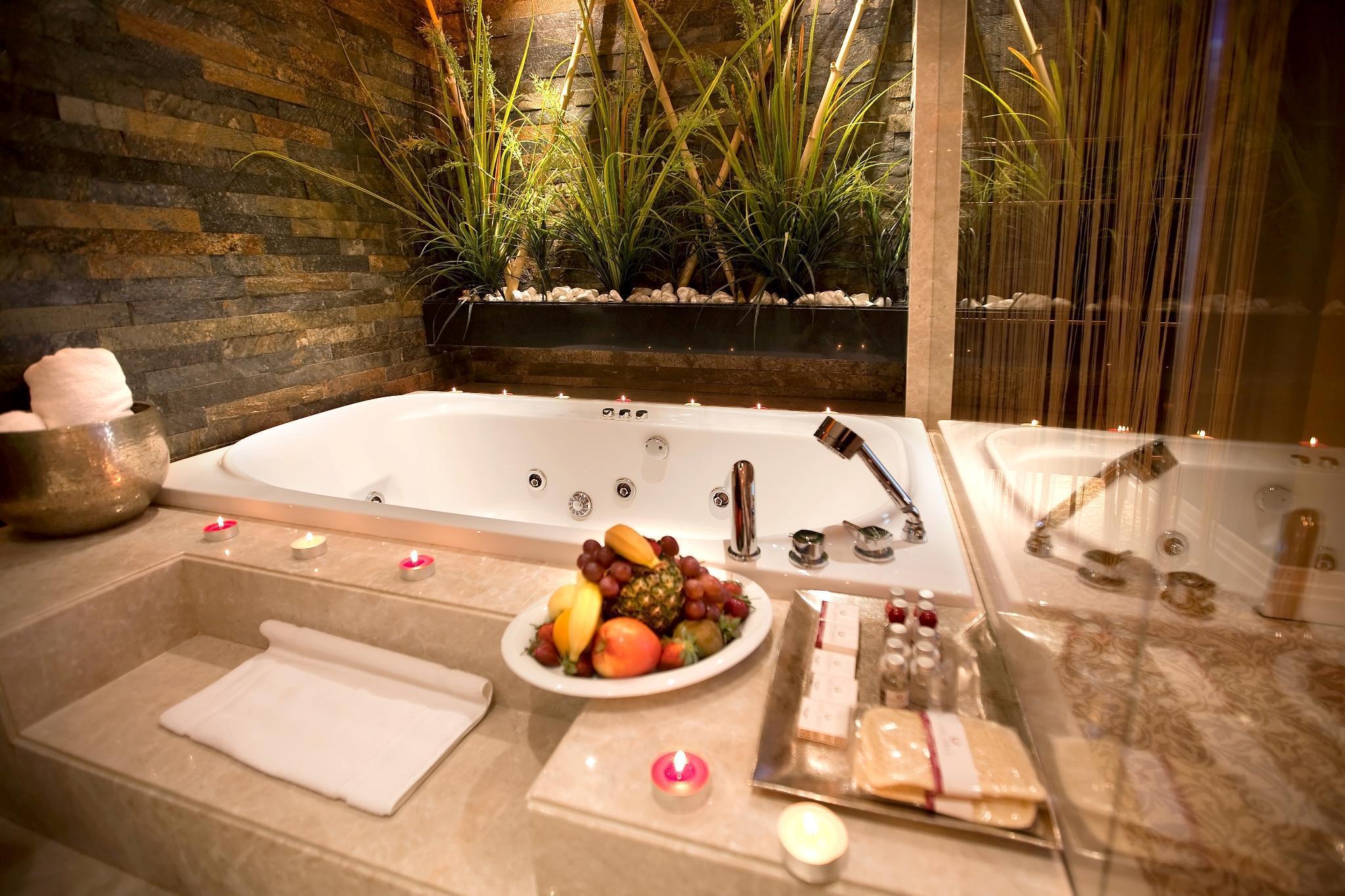 Hotel Zurich 4*