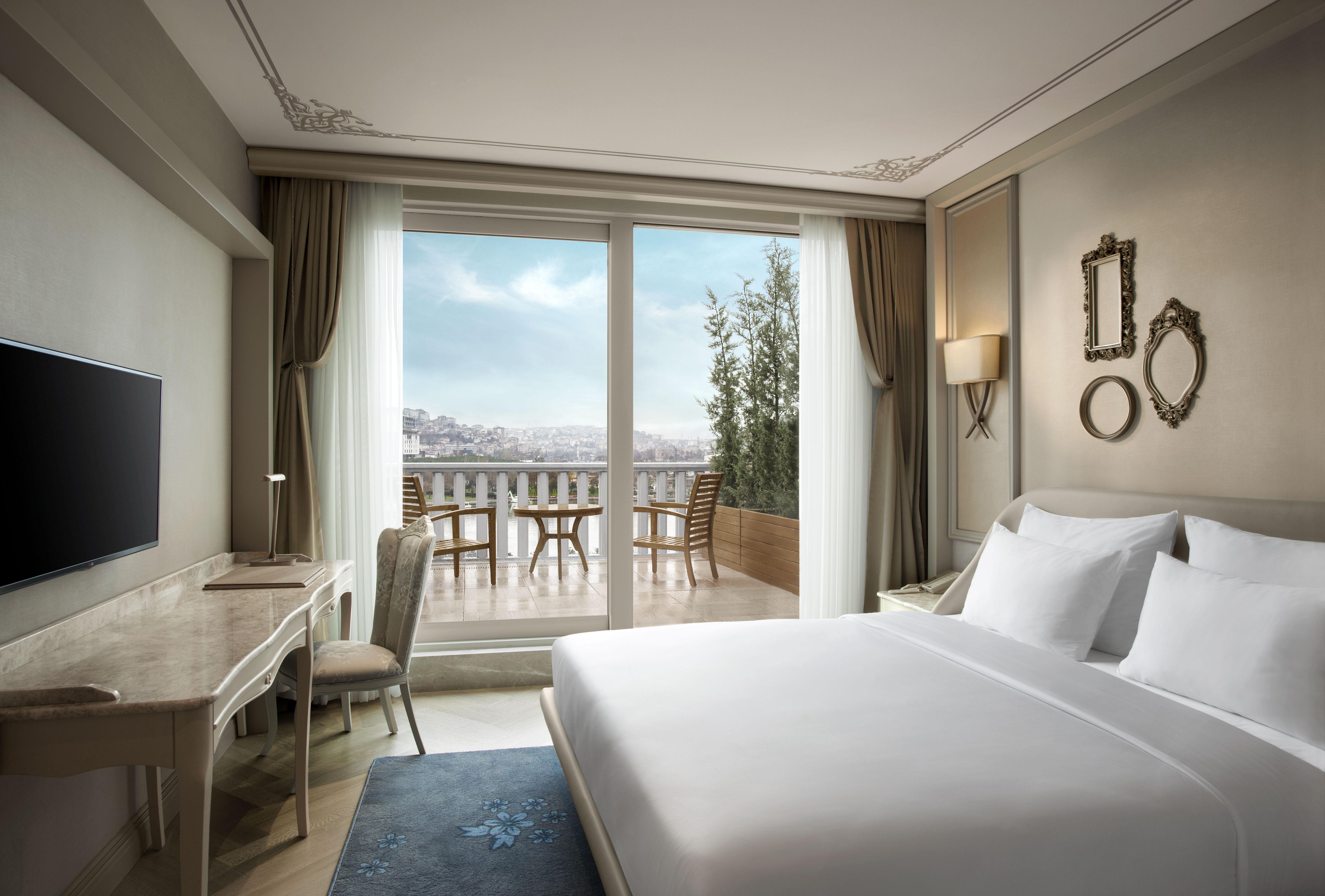 Lazzoni Hotel 5*