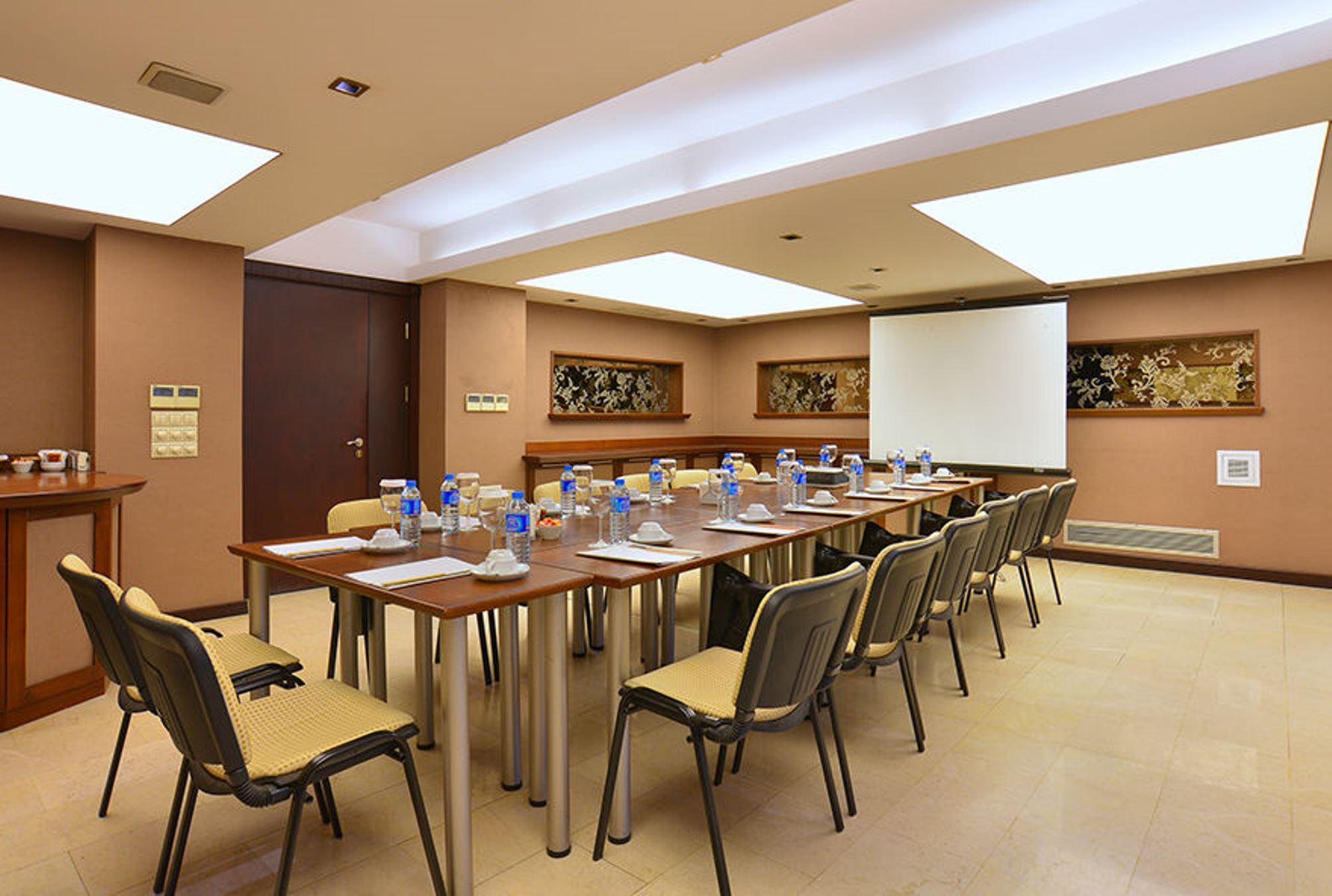Pera Rose Hotel & Spa - Istanbul Taksim Pera City Center Istanbul
