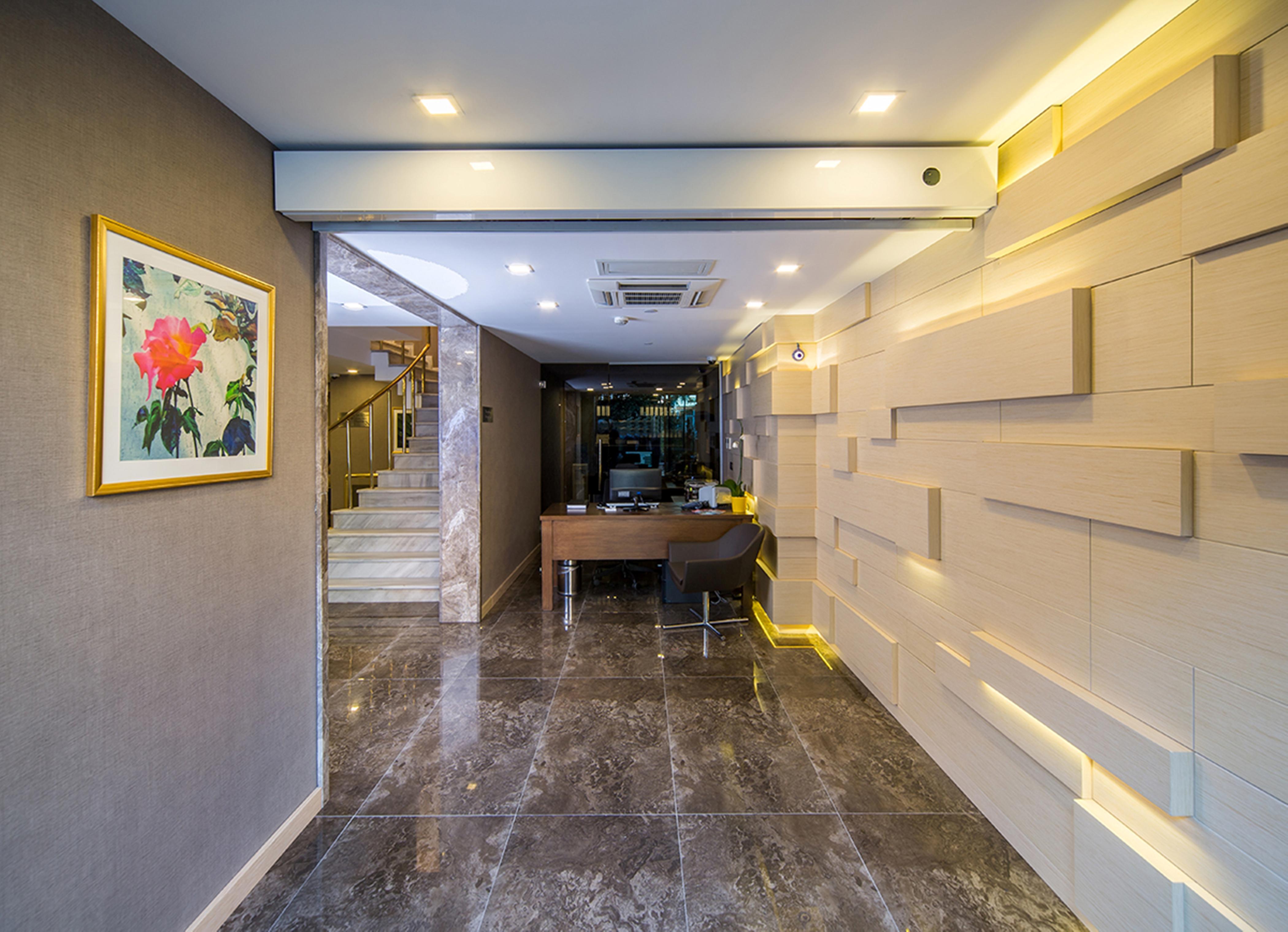 Molton Monapart Mecidiyekoy Hotel