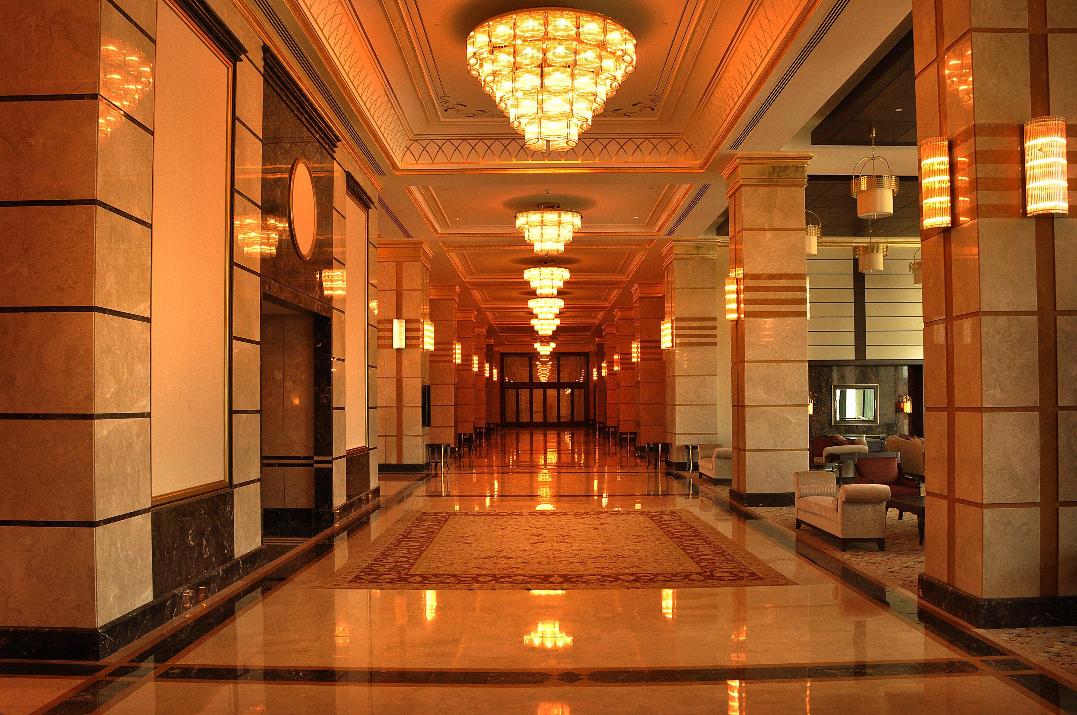 Crowne Plaza By Ihg