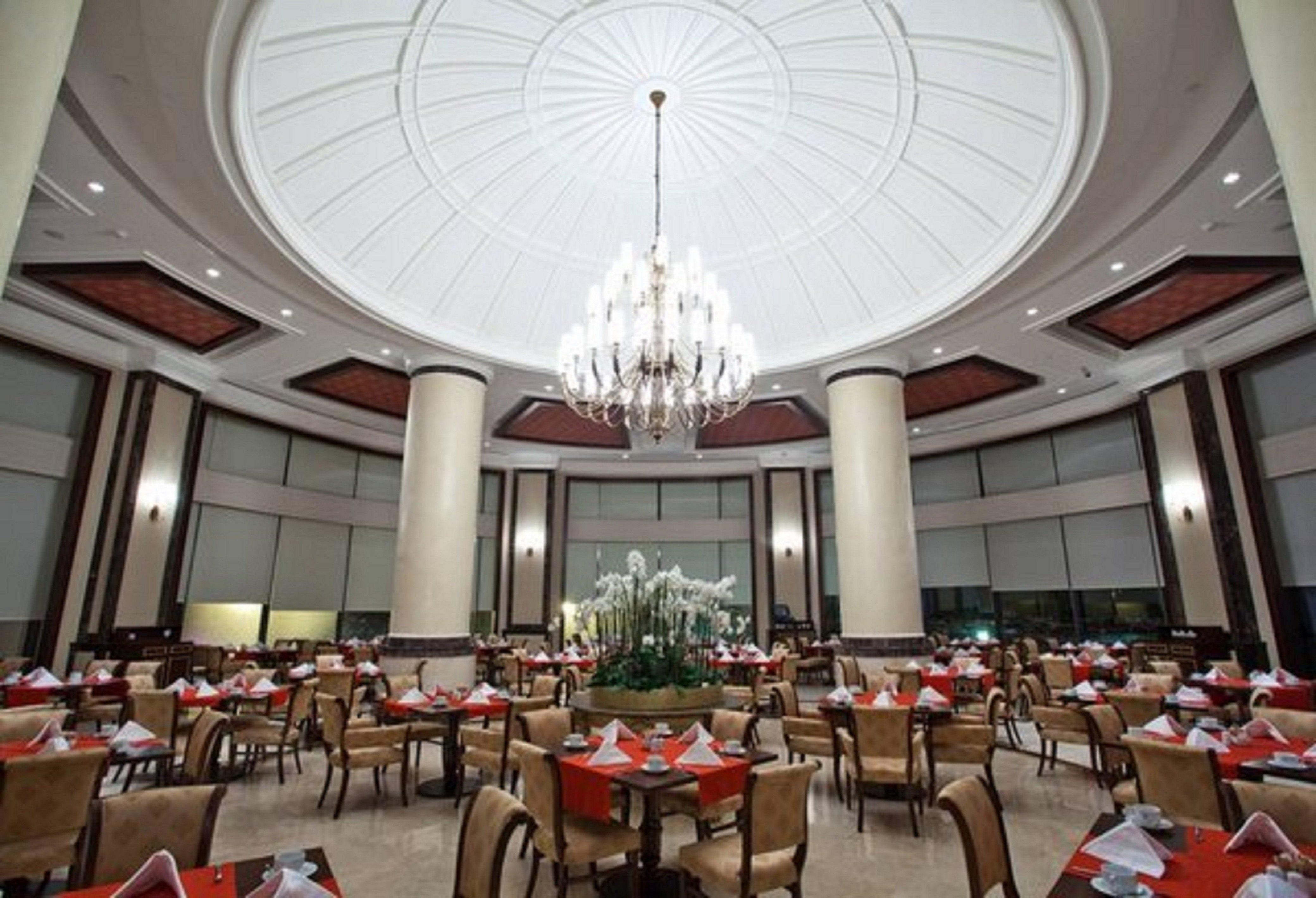 Crowne Plaza By Ihg