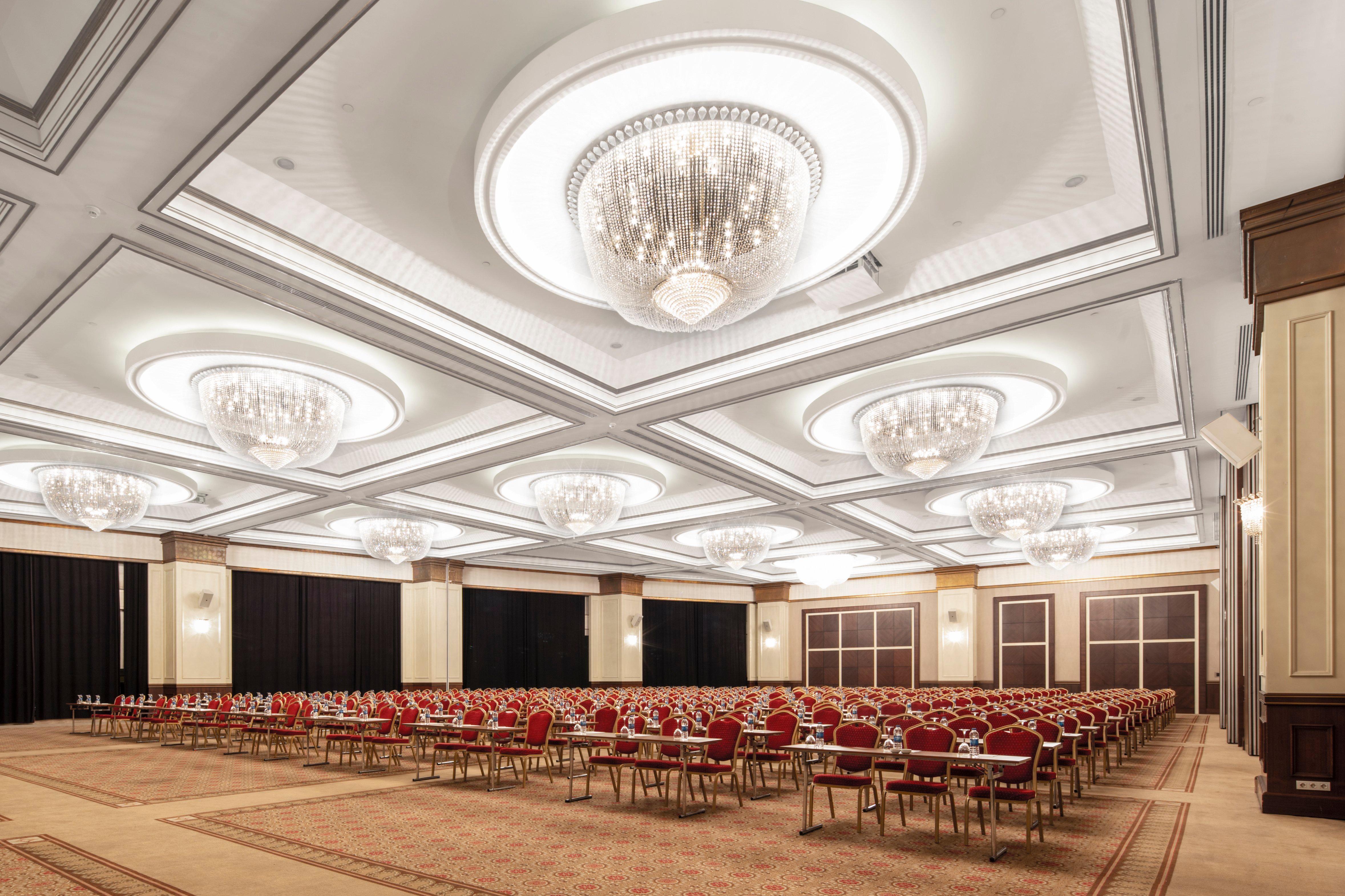 Crowne Plaza By Ihg