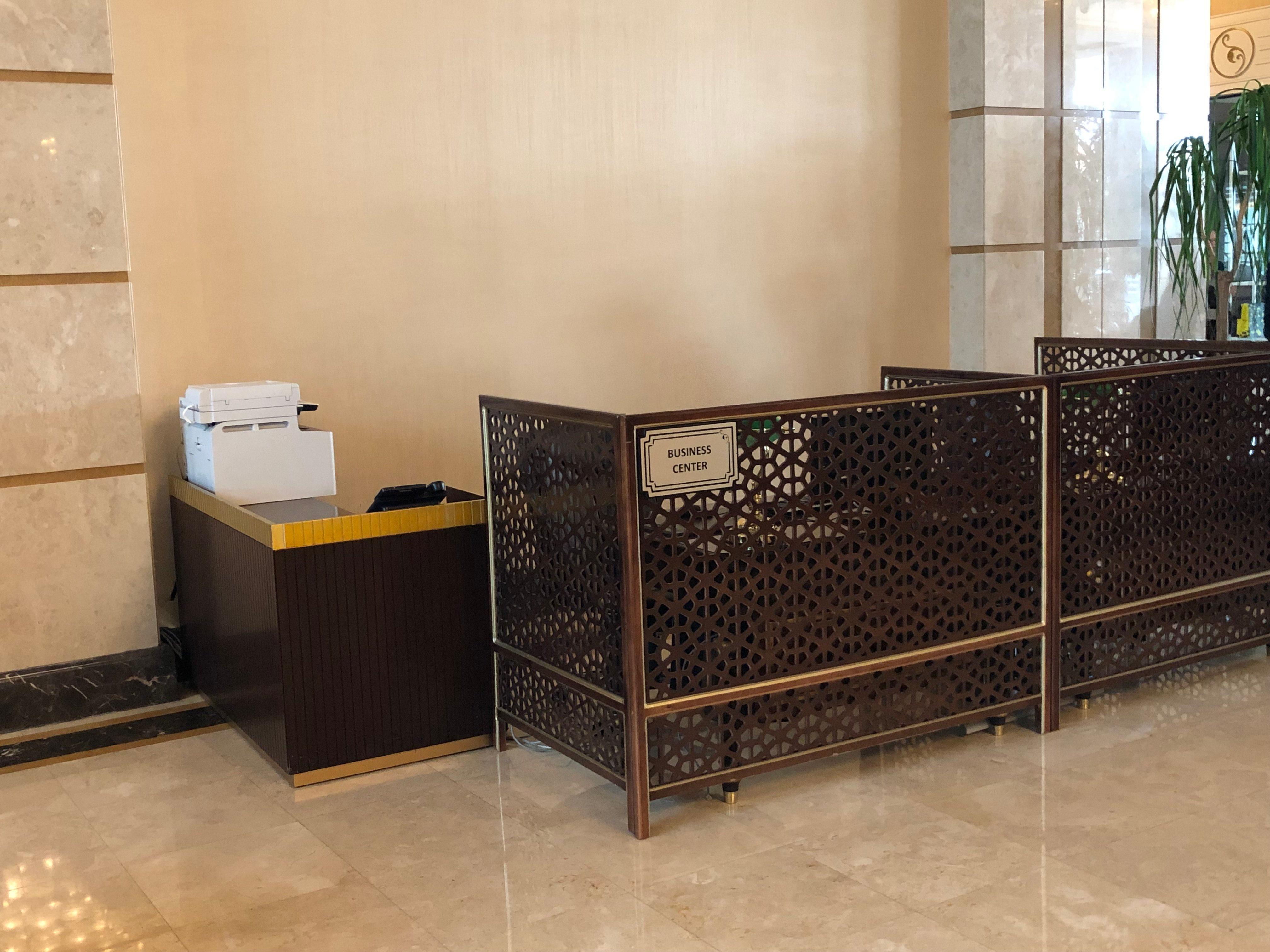 Crowne Plaza By Ihg