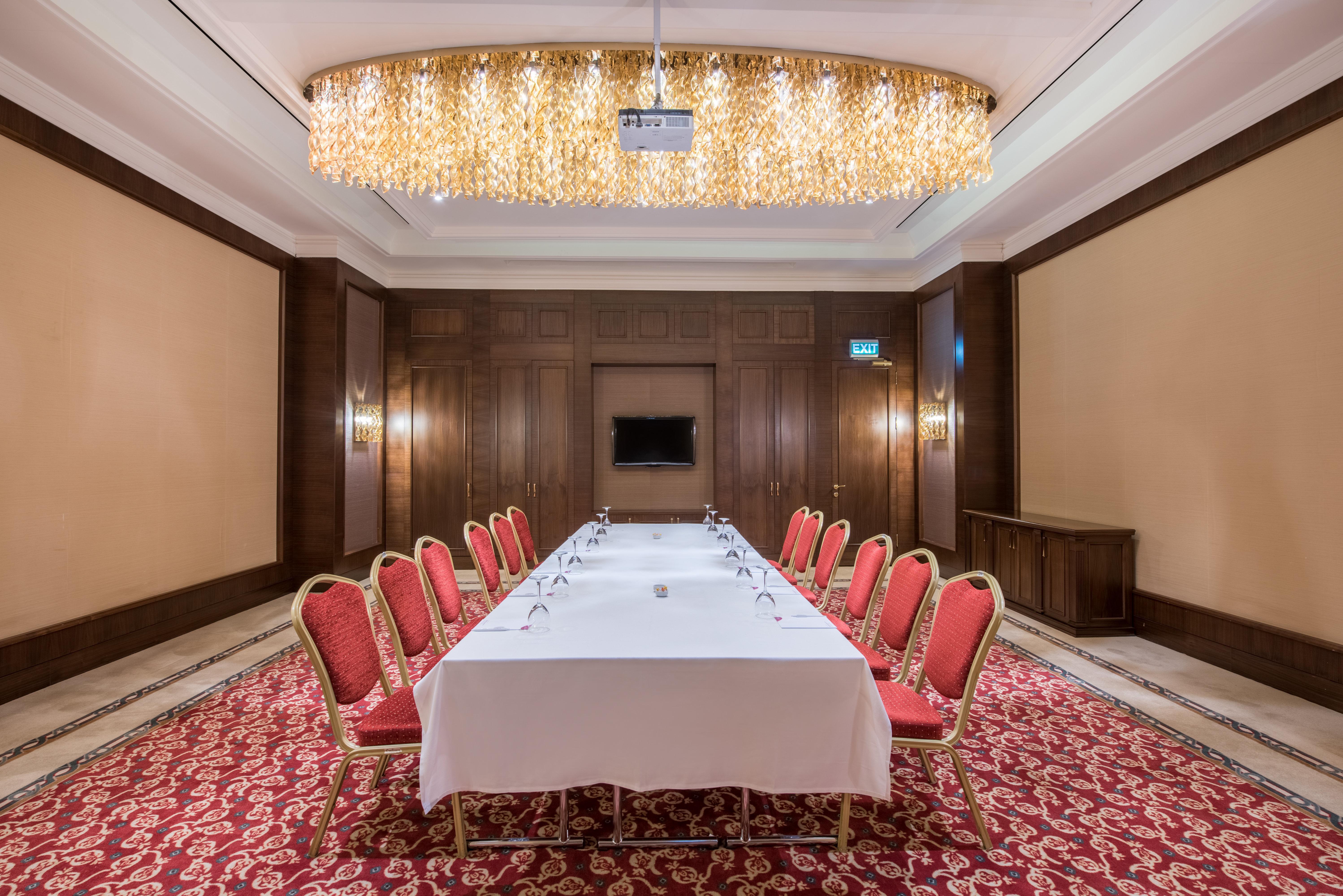 Hotel Crowne Plaza By Ihg