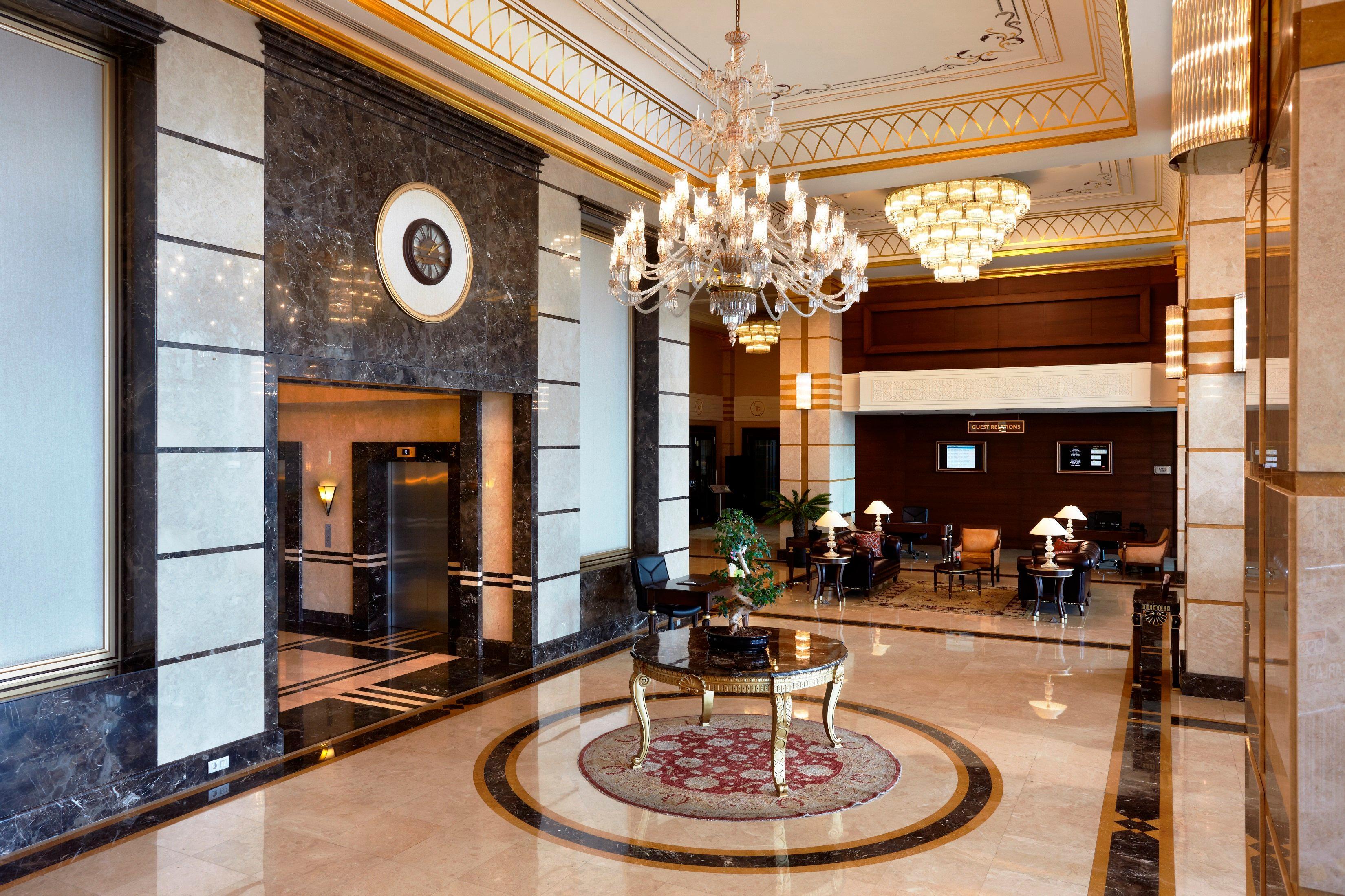 Crowne Plaza By Ihg 5*