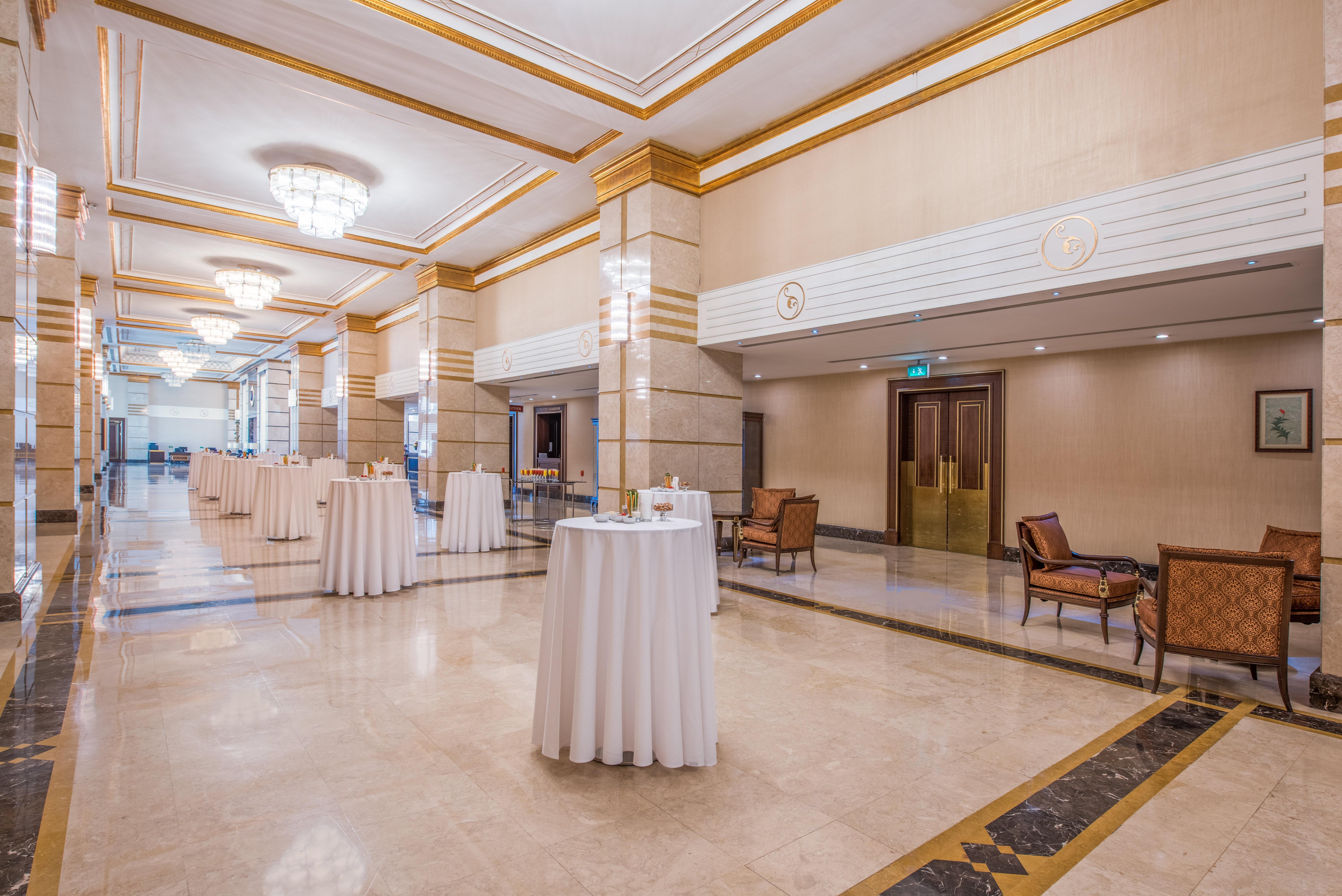 Crowne Plaza By Ihg Hotel Istanbul