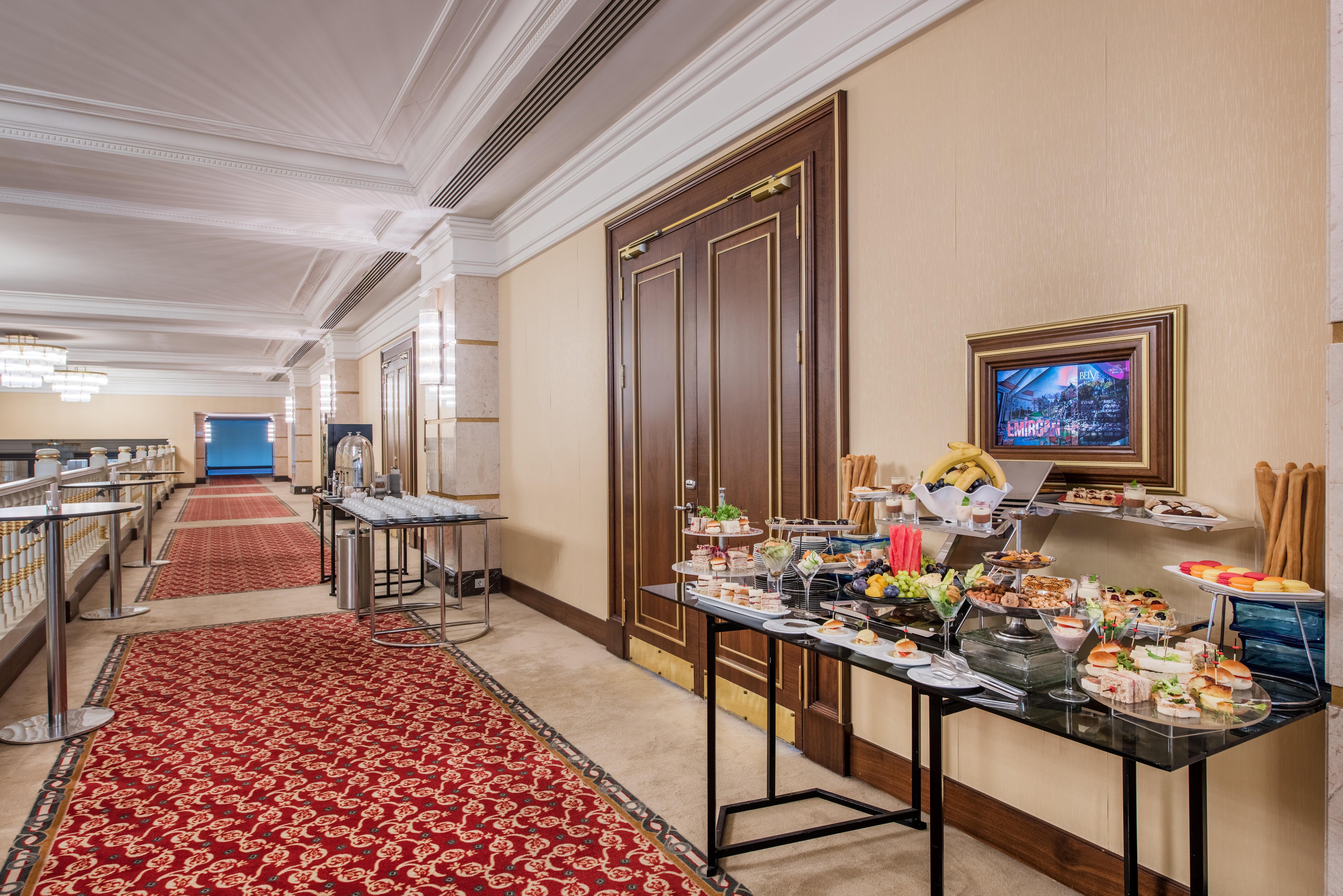 Crowne Plaza By Ihg Hotel 5*