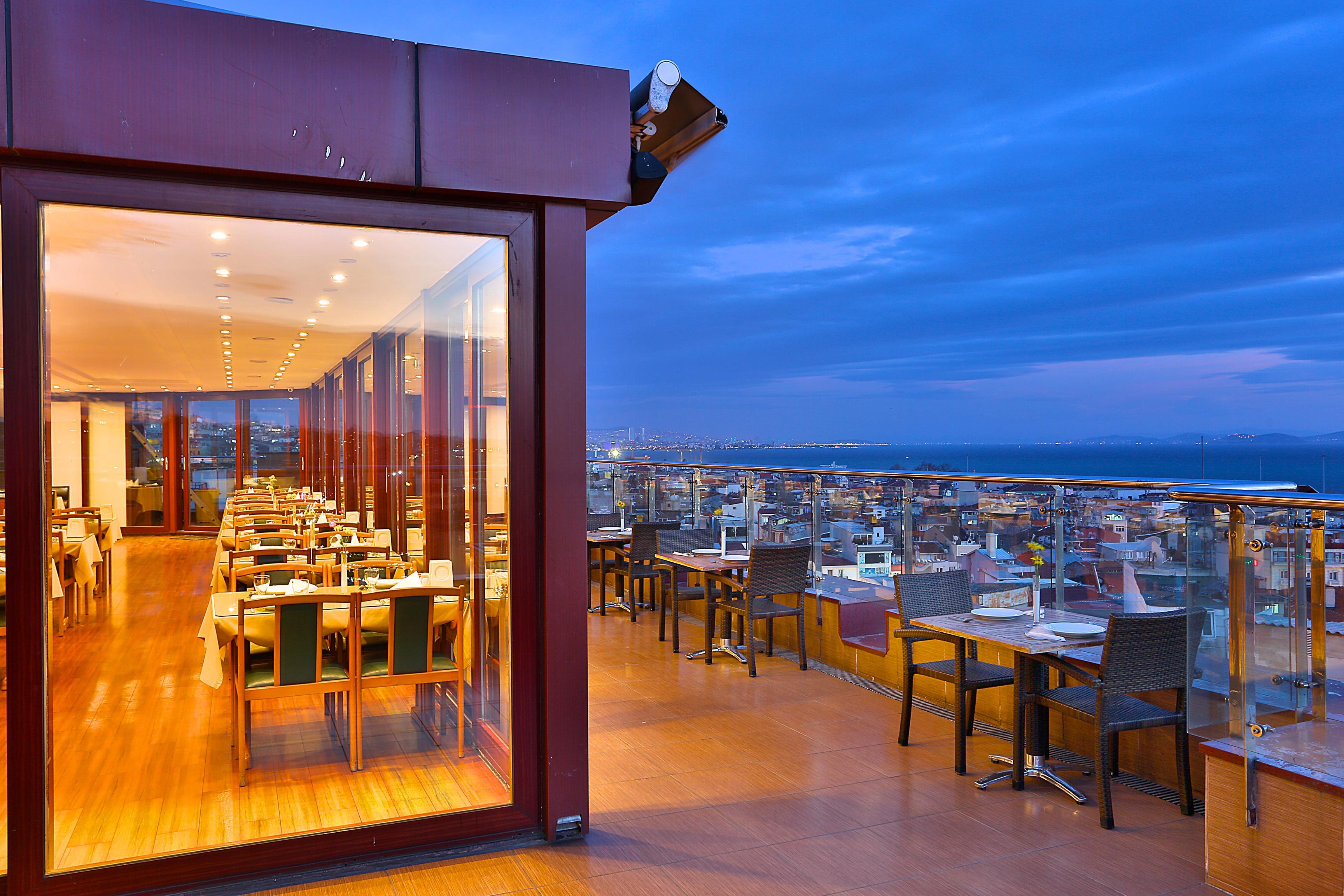 Otel Grand Madrid 3*