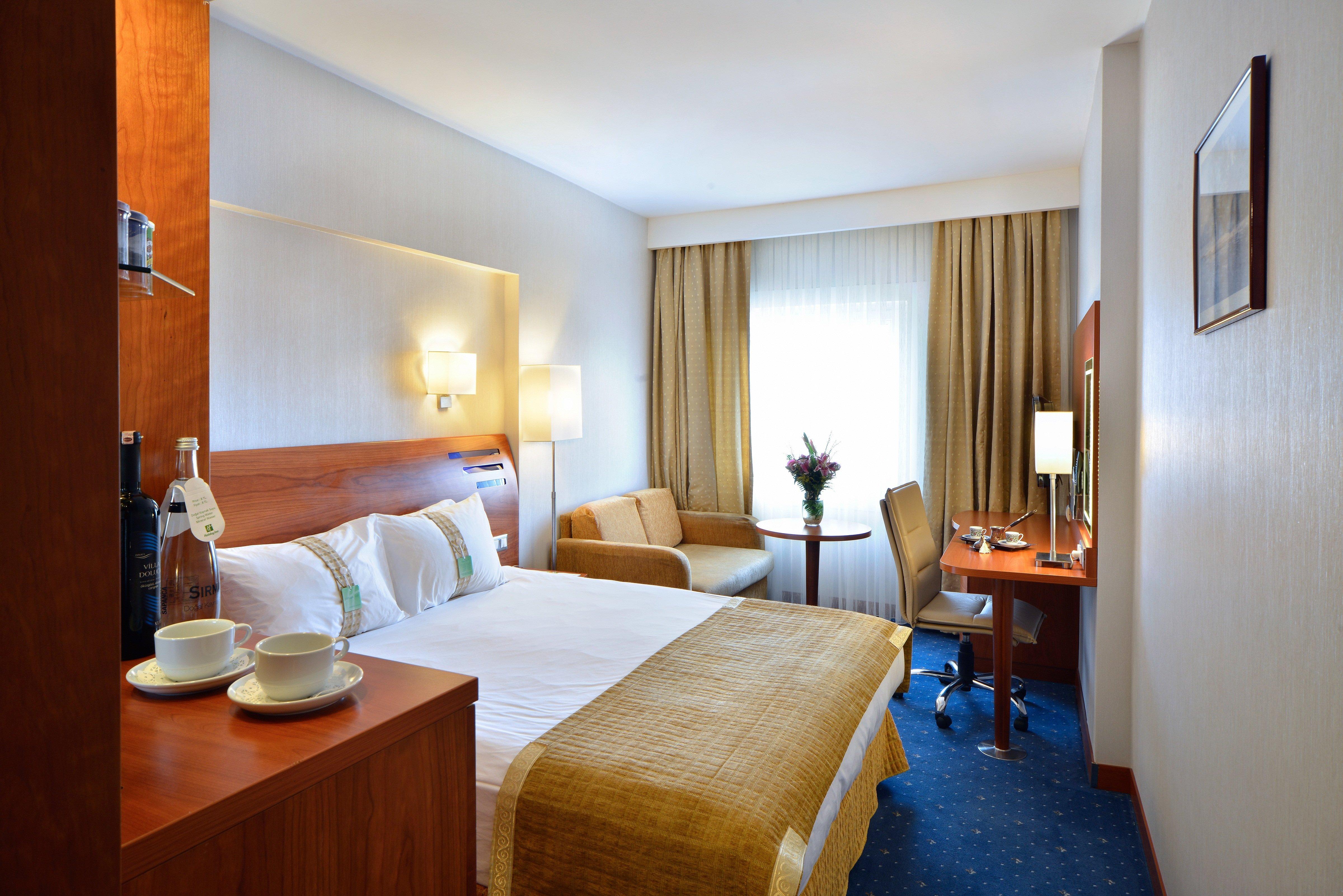 By Ihg Hotel