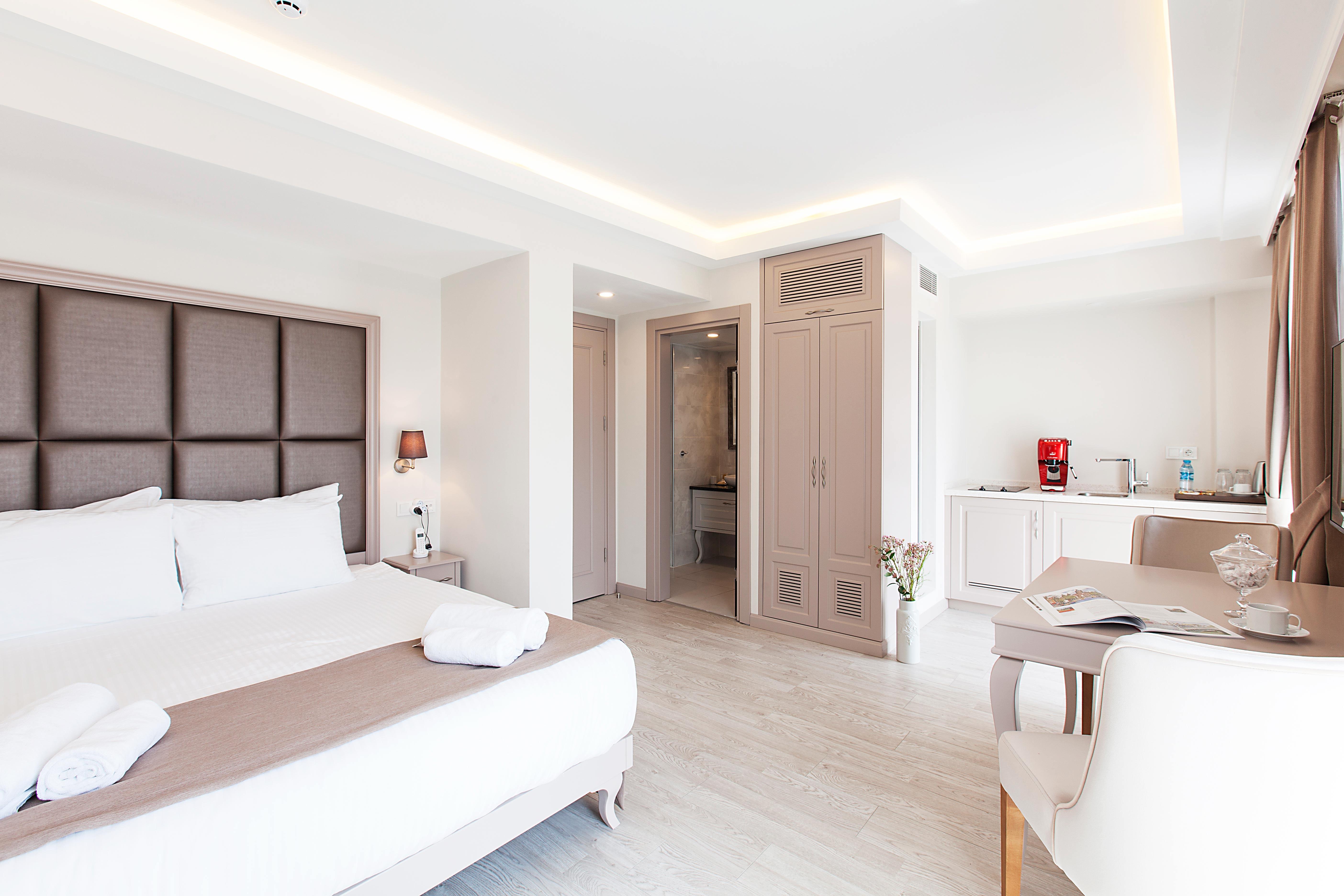 Perla Galata Hotel 3*