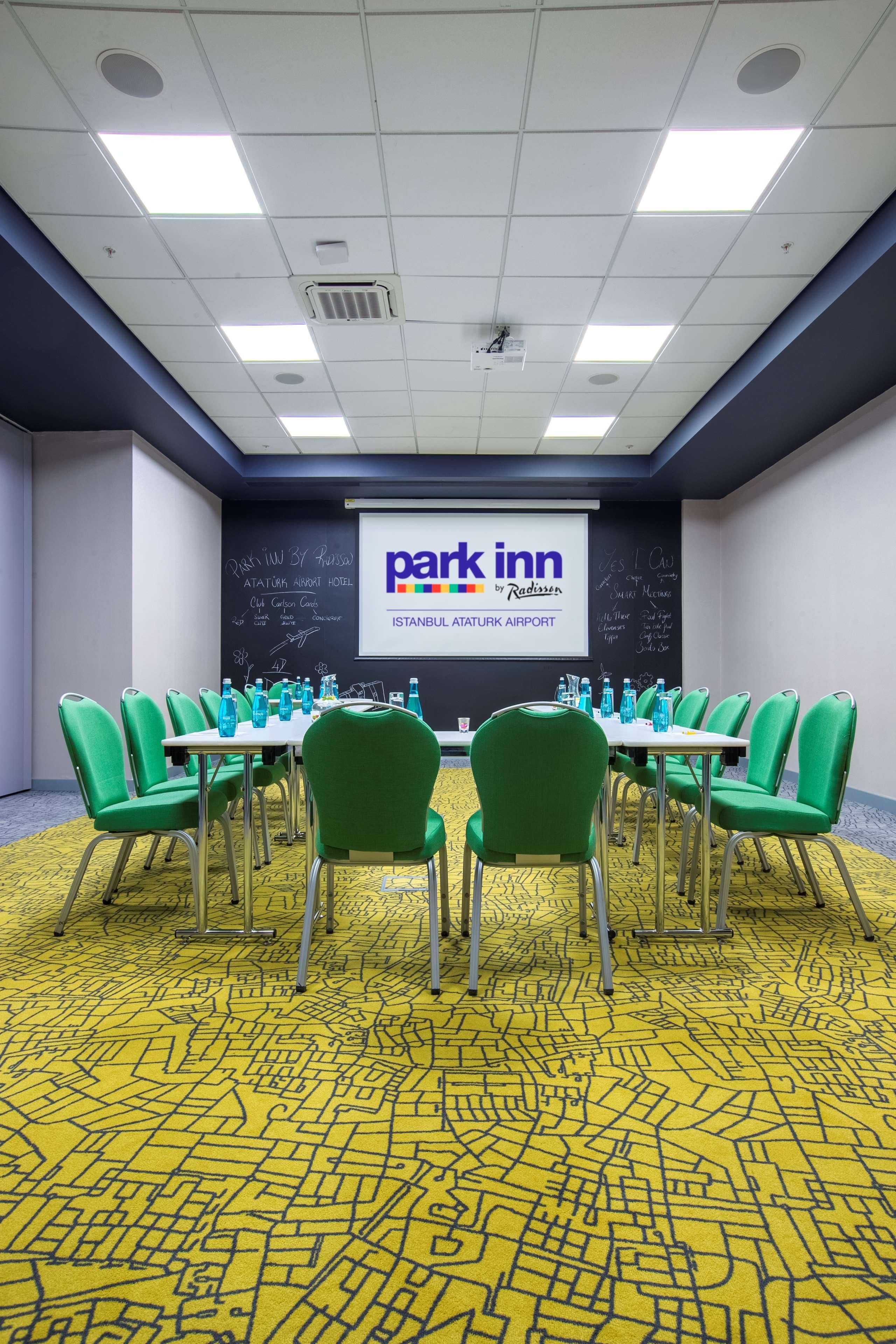 Hotel Park By Radisson Ataturk Airport 5*