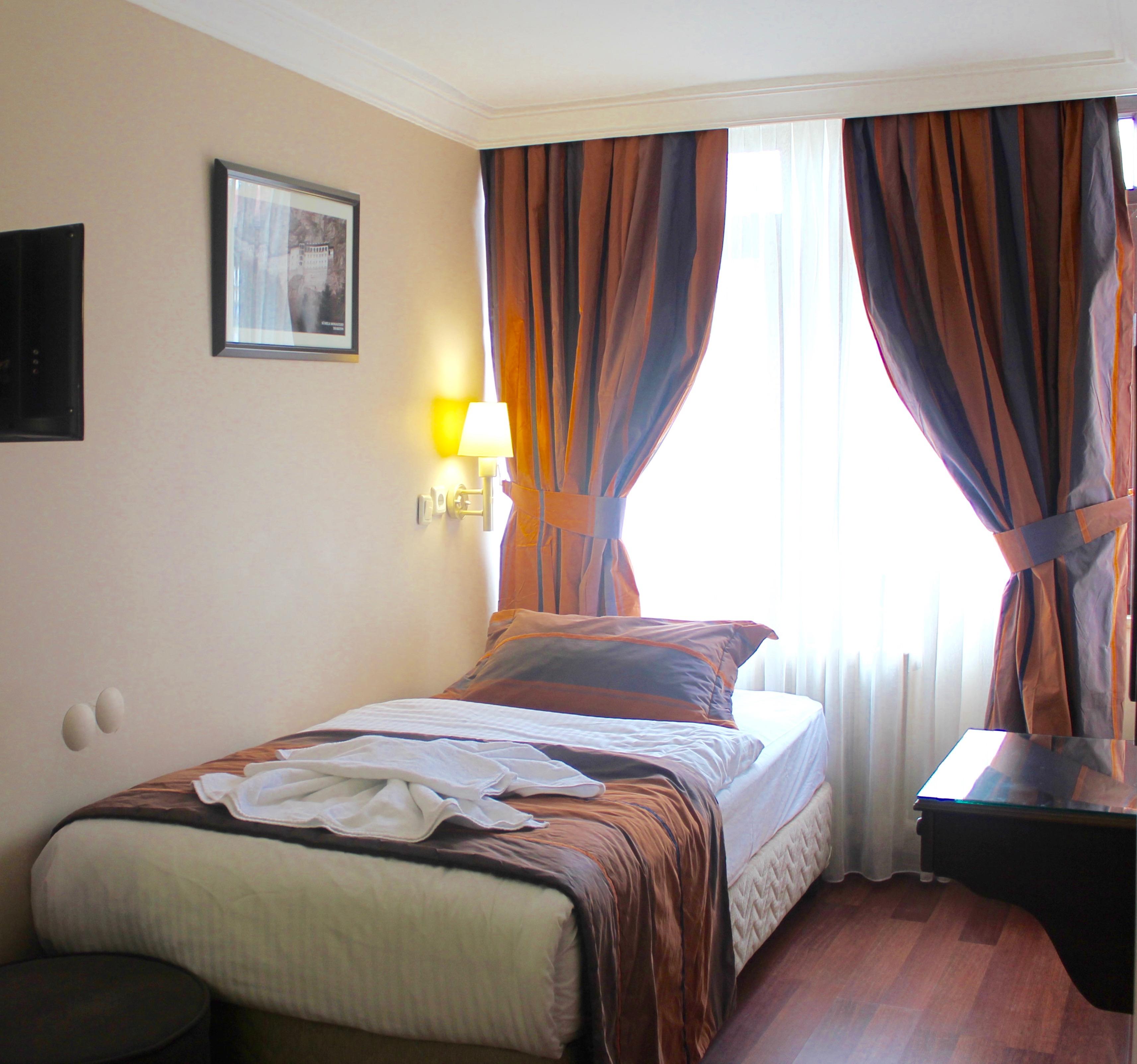 Imga 2* Istanbul