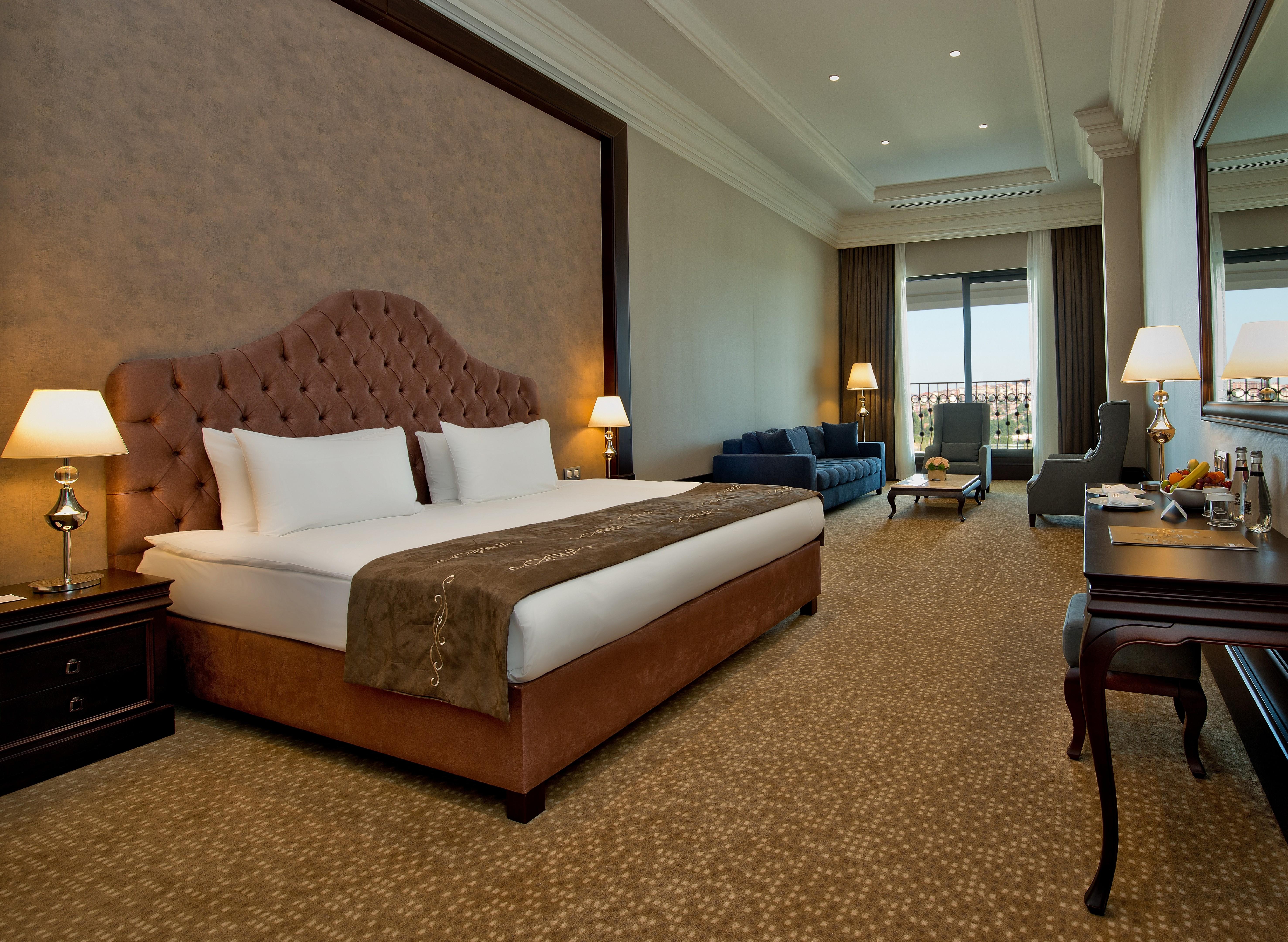 Vialand Palace Hotel 4*