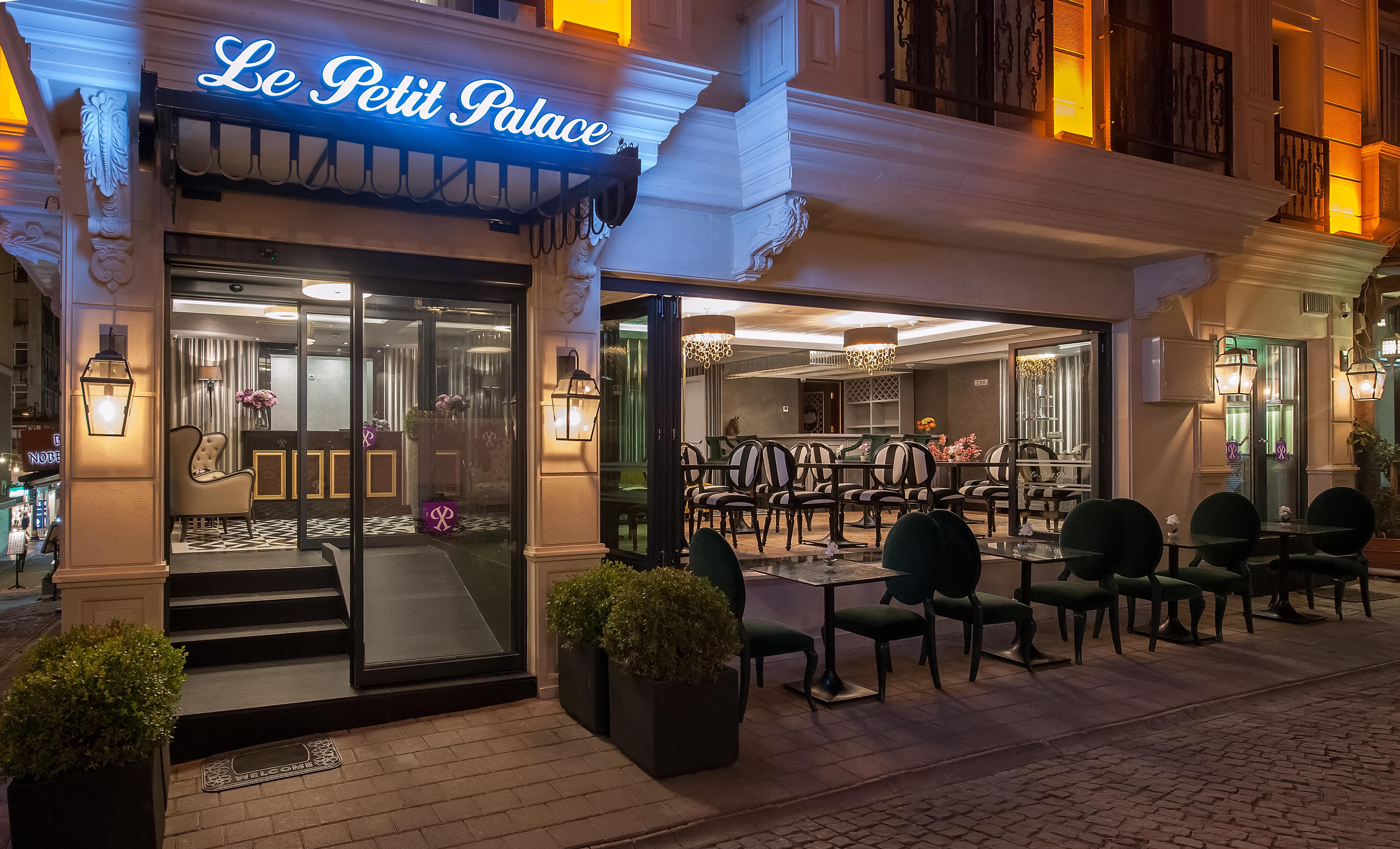 Le Petit Palace - Special Category Otel 3*