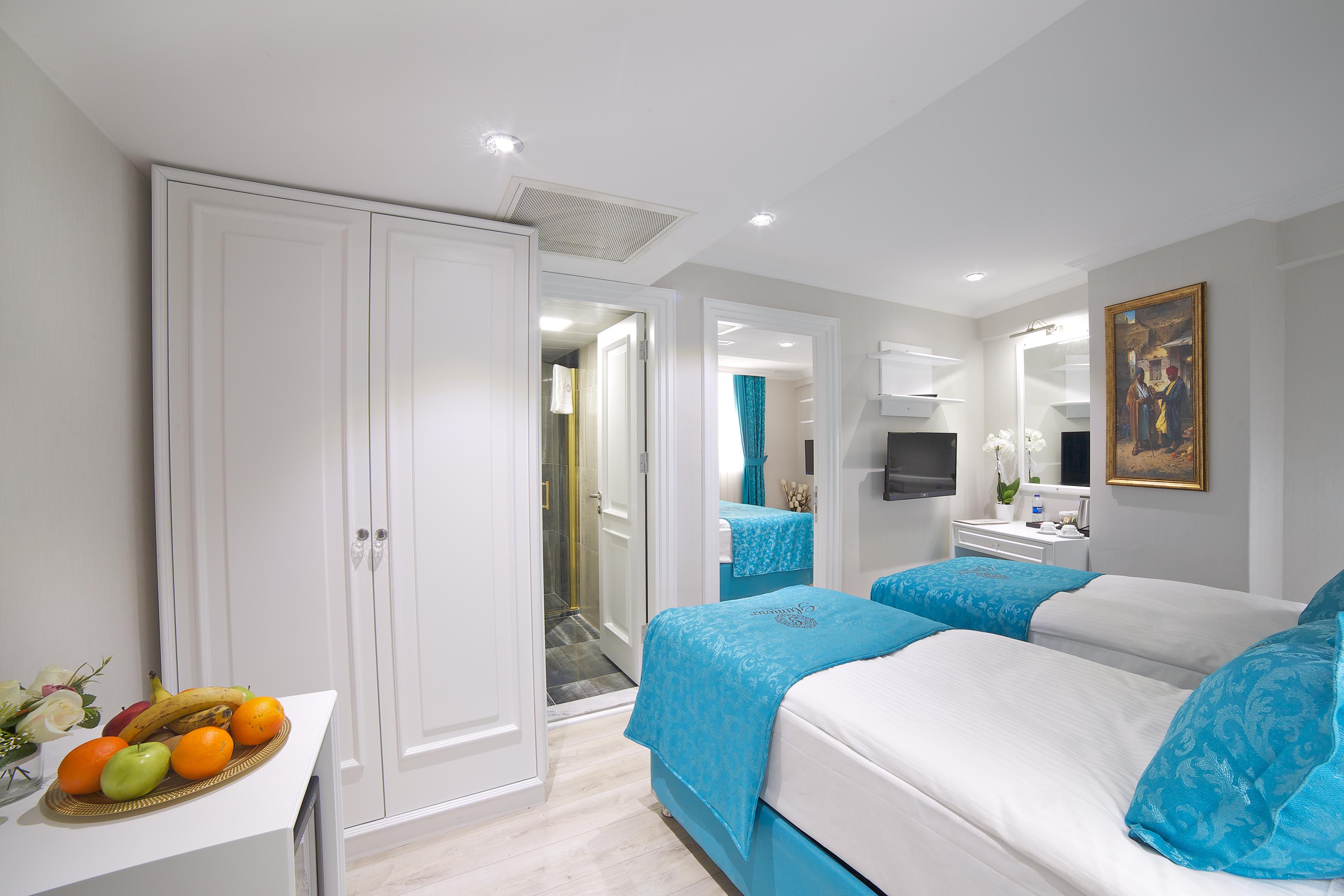 Hotel Glamour 4*