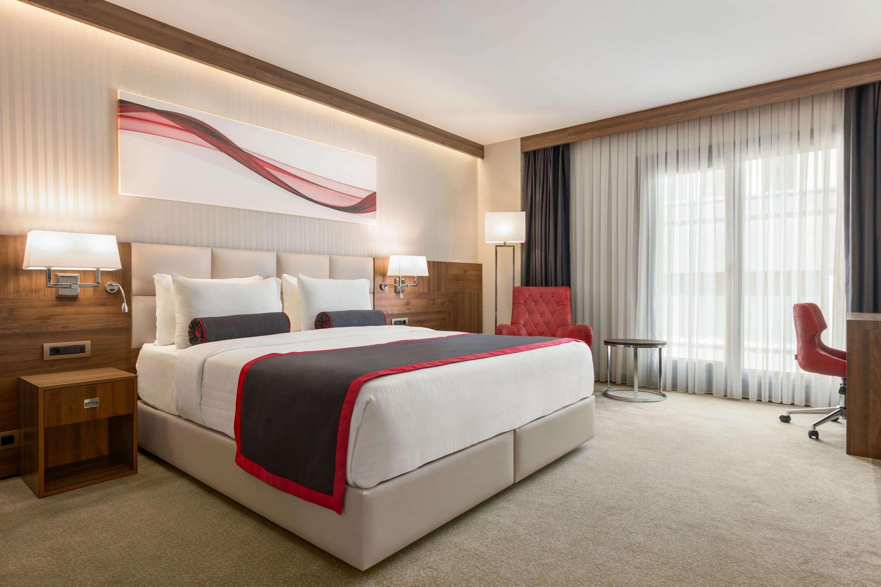 Ramada By Wyndham Beylikduzu 5*