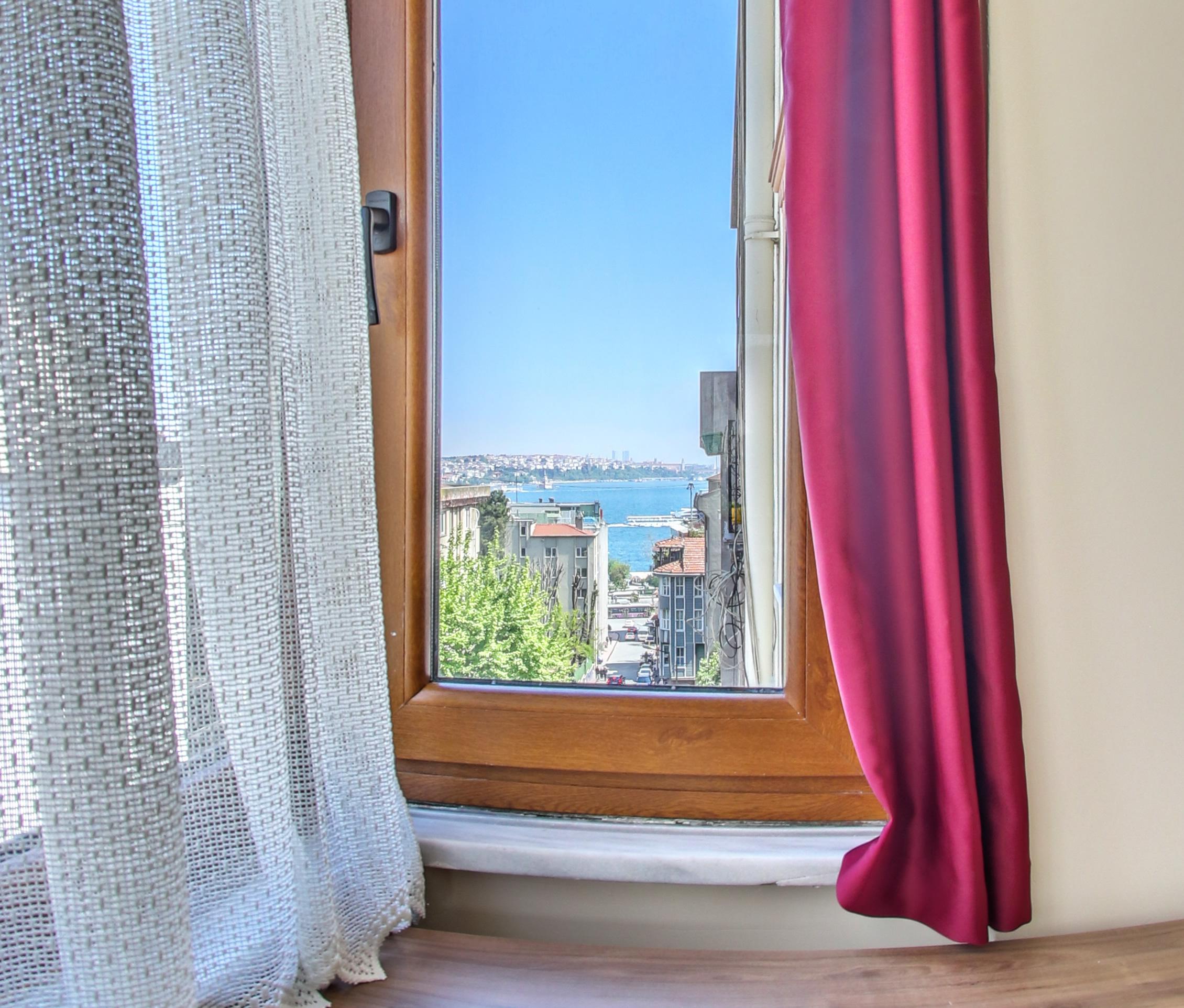 Cihangir Palace 4*