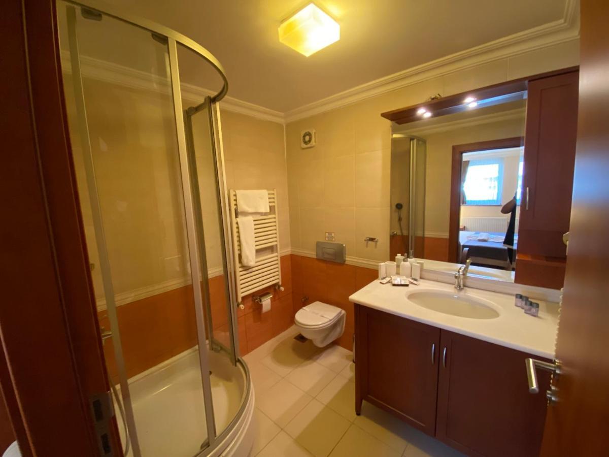 Triada Gayrettepe Hotel