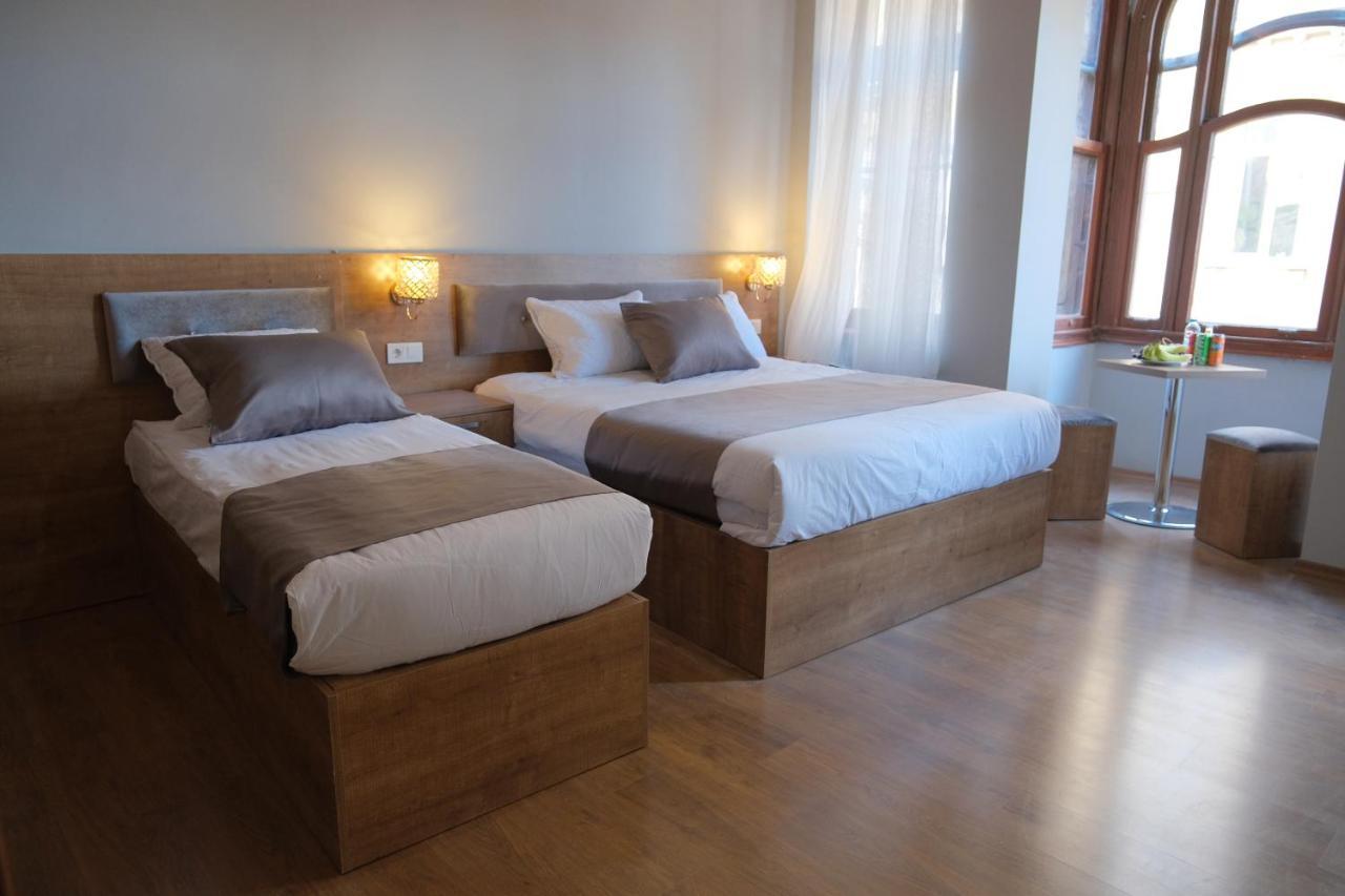 Adamantides Otel İstanbul