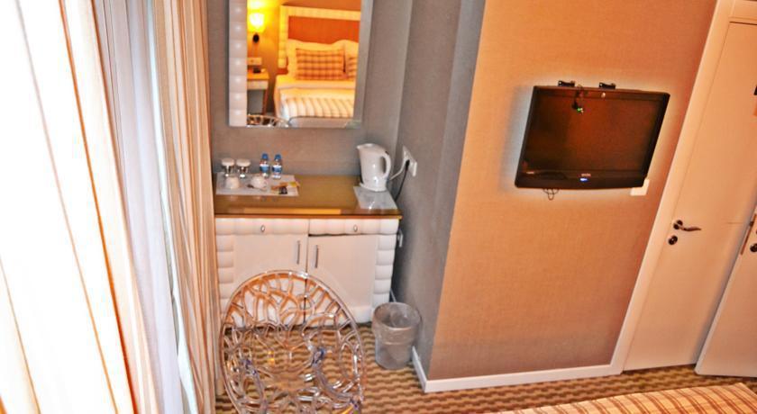 Hotel Alyon