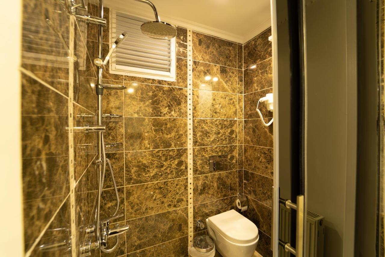 Zin Hotel 3*