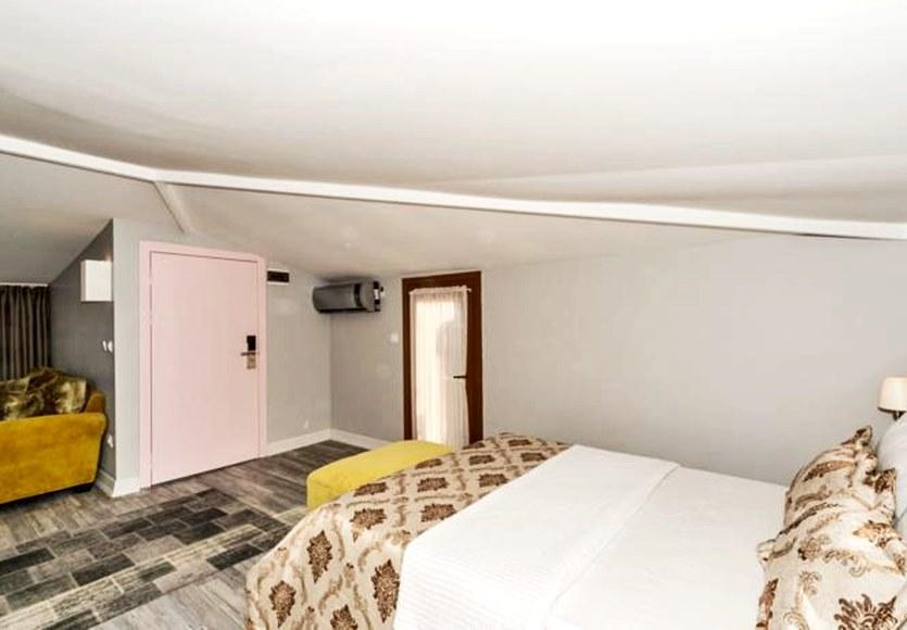 Hotel Cirrus Tomtom