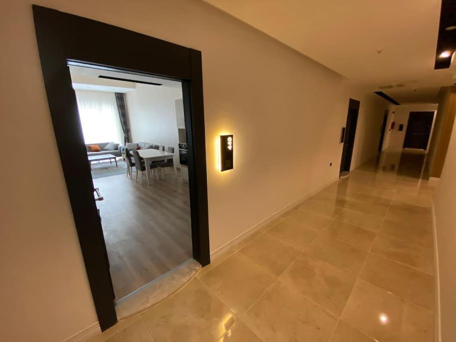View With Wifi And Pool Apartamento