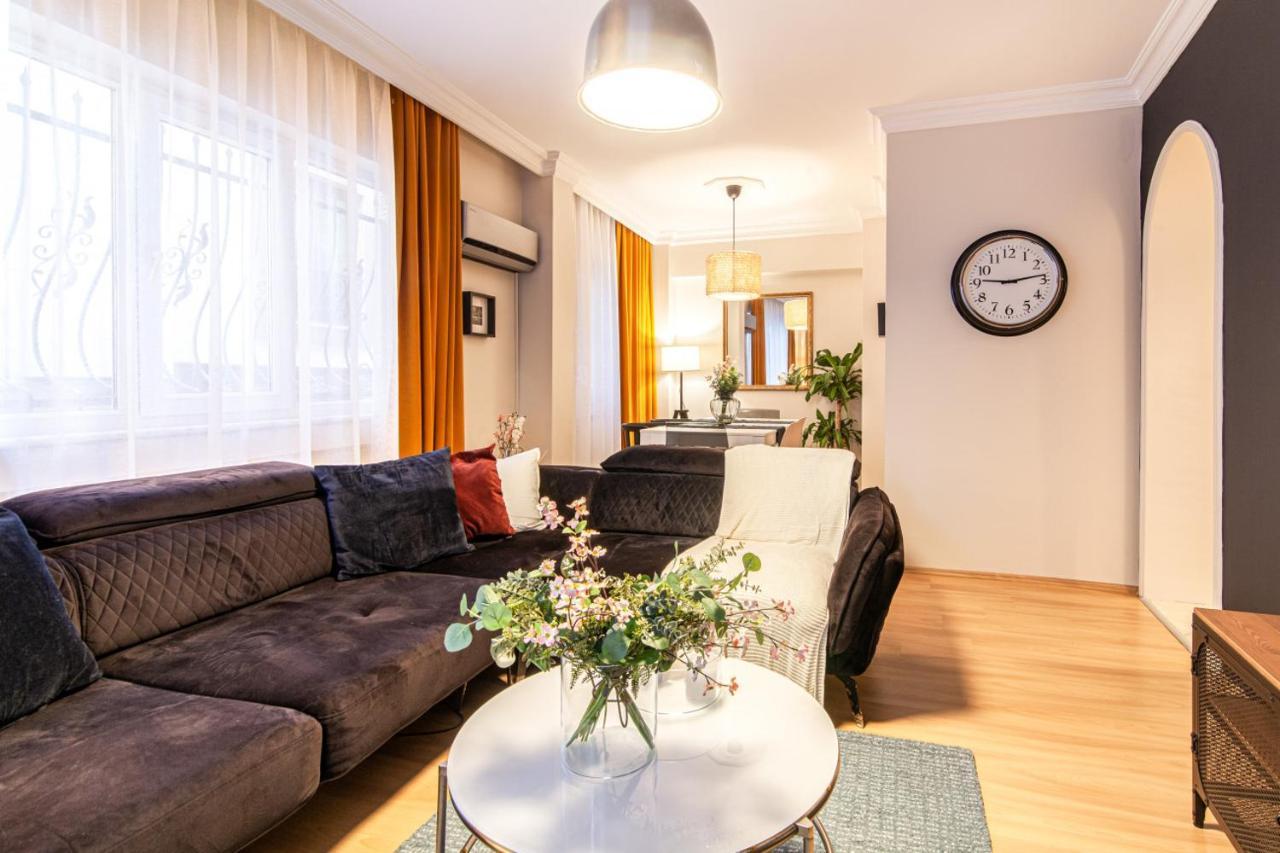 Central And Convenient Flat In Sisli *