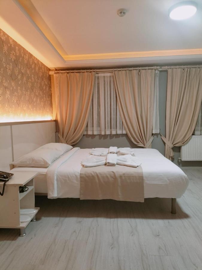 Hotel La Casa De Taksim 2*