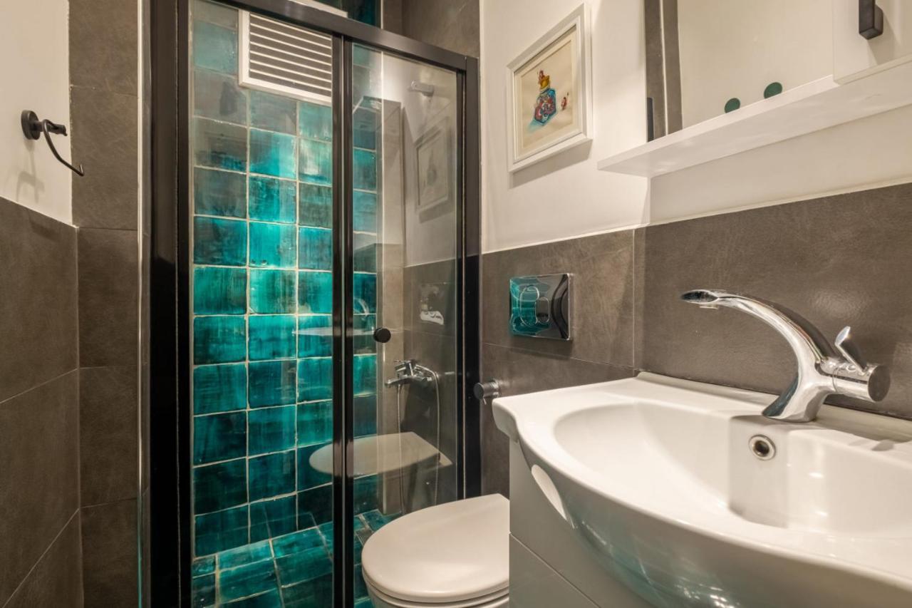 Apartment Eclectic Flat Near Metro With Terrace In Kadikoy