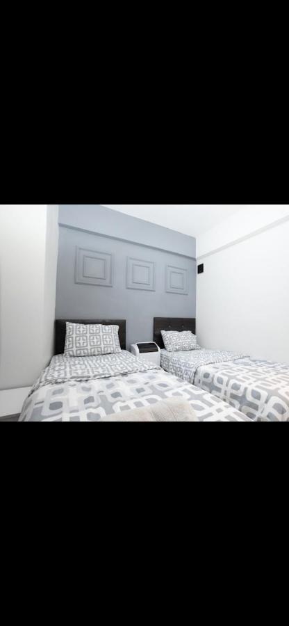 Apartment Right Next To The Cevahirshopping Center