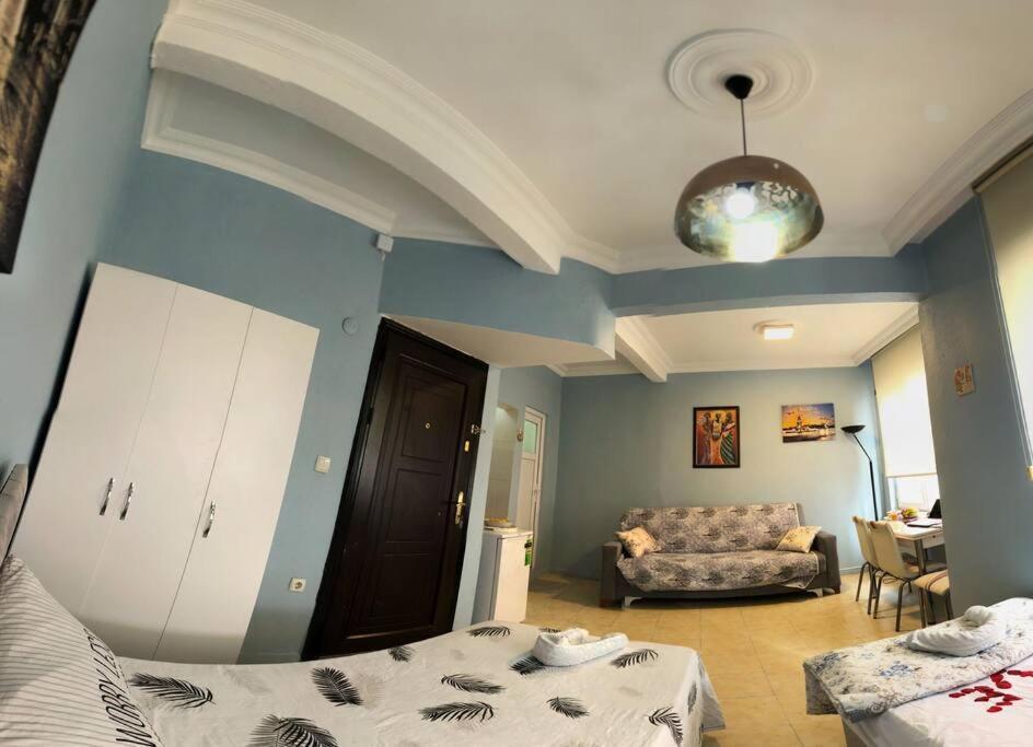 Apartment Central Apartament 4' Galata Tower Granbazaar 2' Sea 4' Ferry/metro/tram