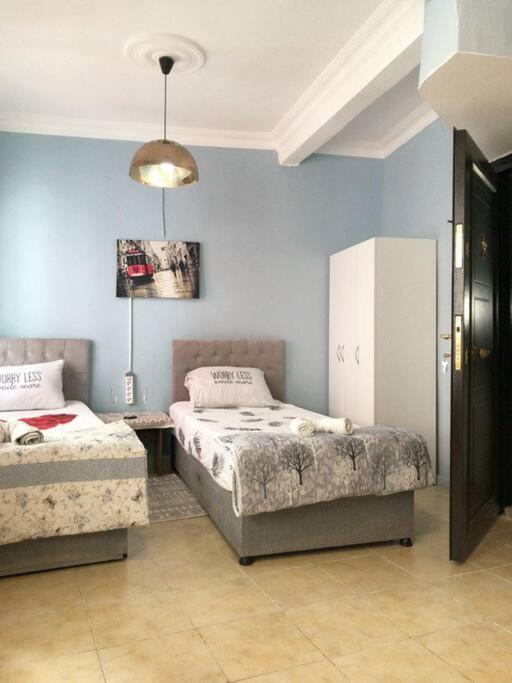 Central Apartament 4' Galata Tower Granbazaar 2' Sea 4' Ferry/metro/tram