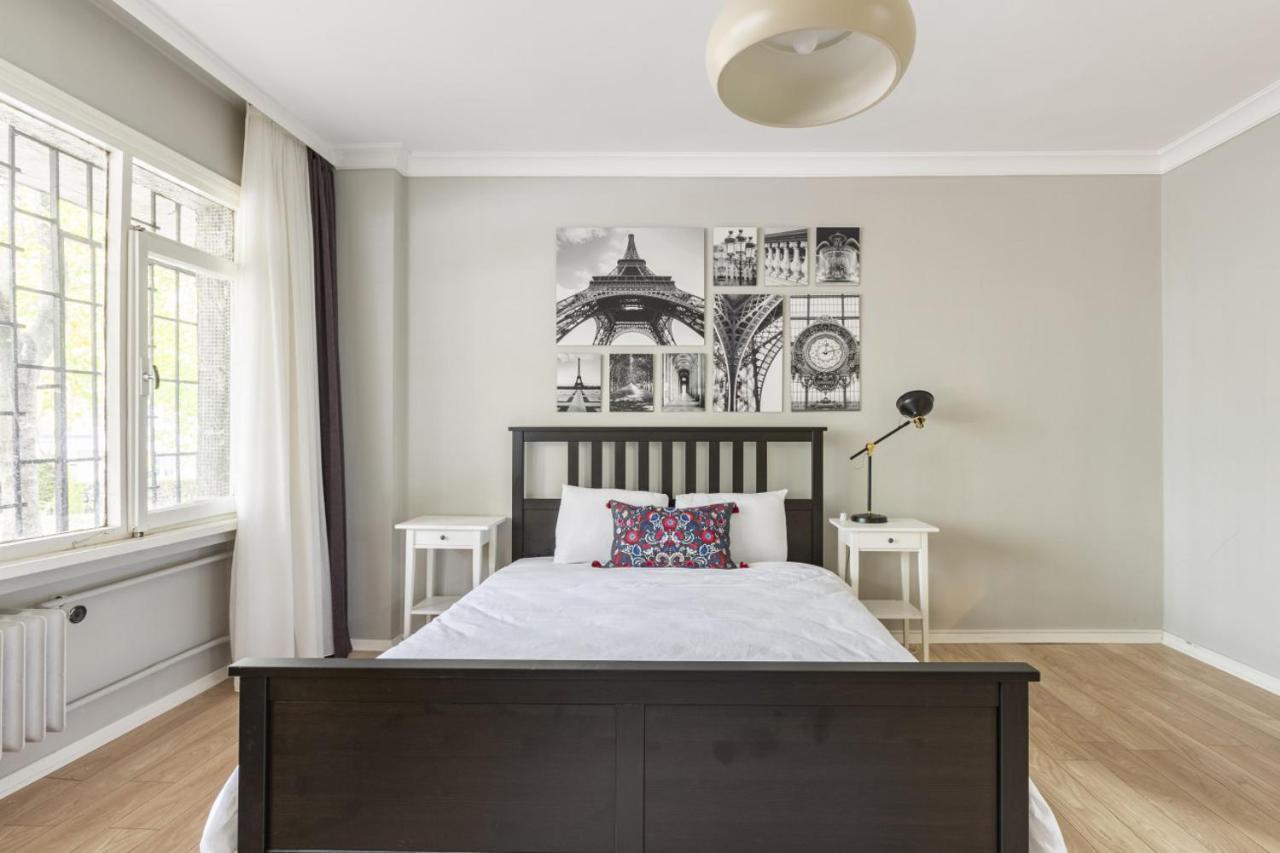 Outstanding Flat With Stylish Interior And Excellent Location Close To Shopping Malls In Sisli Apartment