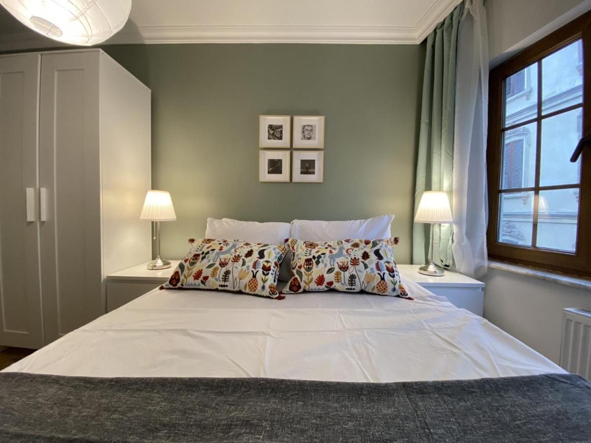 Charming And Central Flat With Balcony In Beyoglu *
