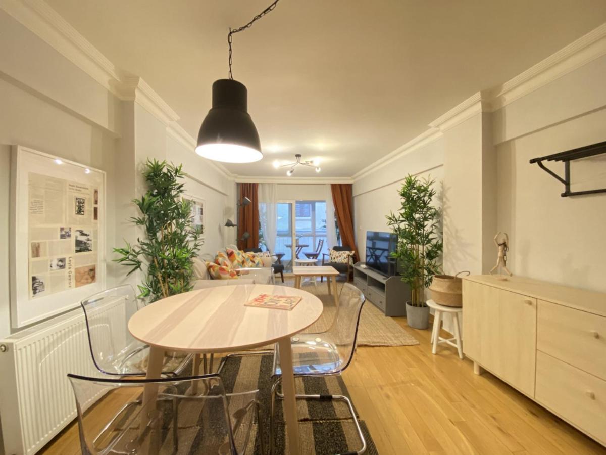 Apartment Charming And Central Flat With Balcony In Beyoglu