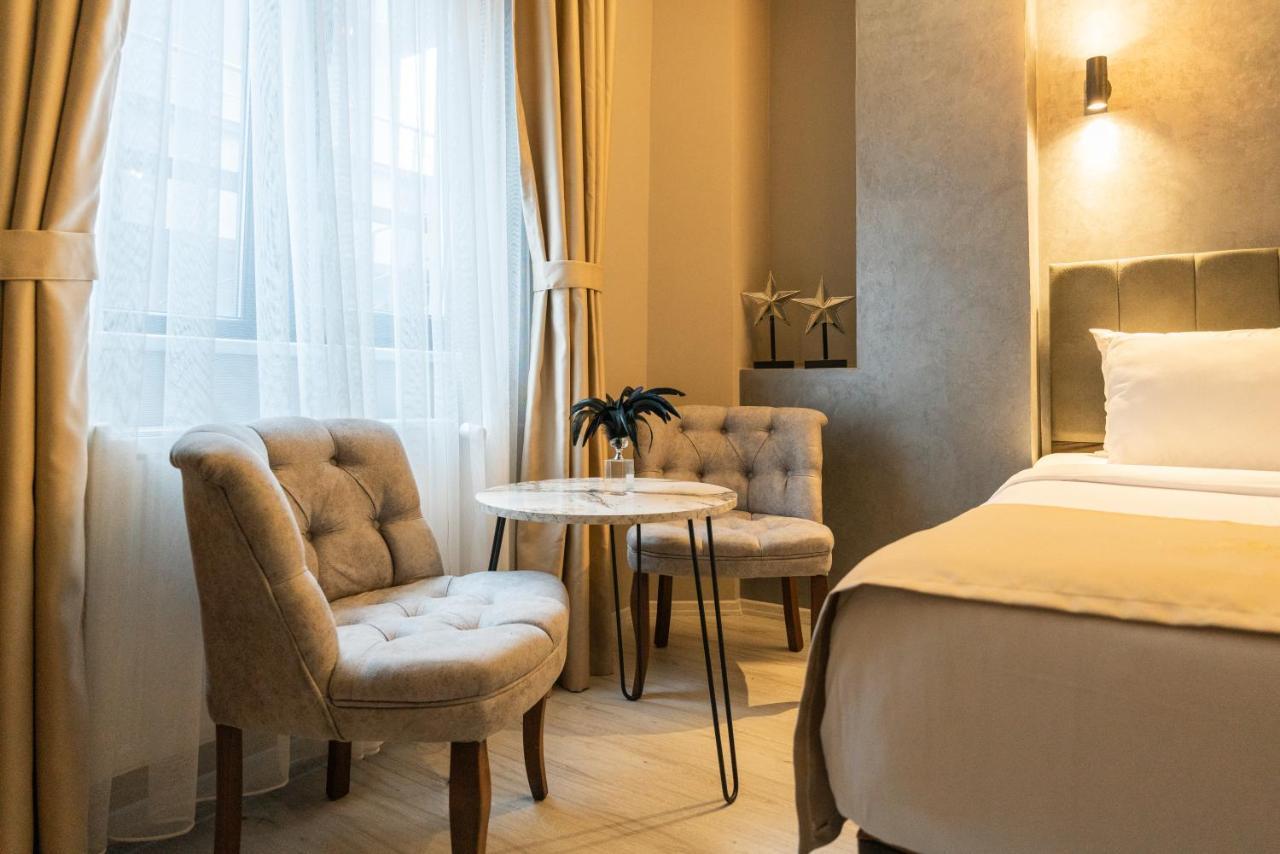 Monezza Avcilar Hotel