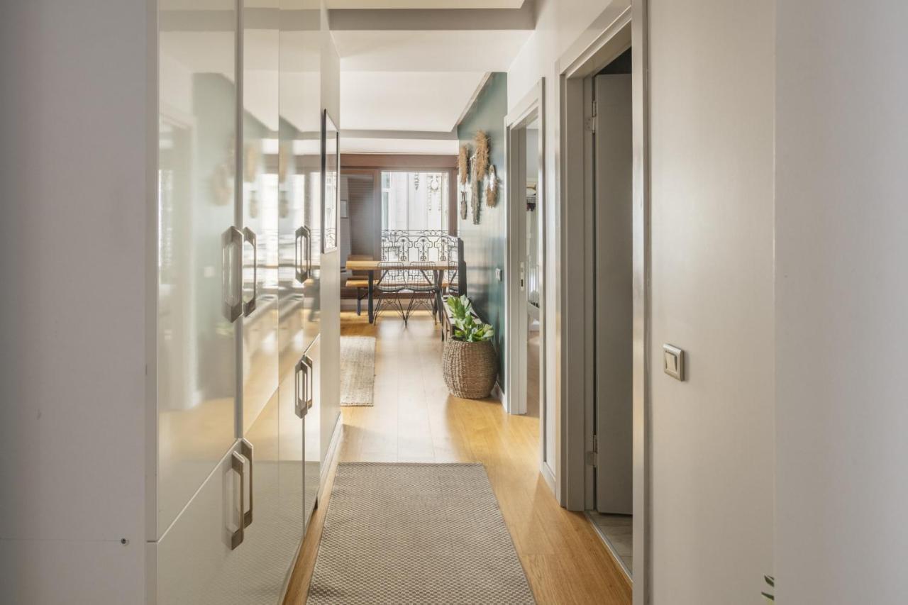 Charming Flat With Location In Nisantasi Apartment *