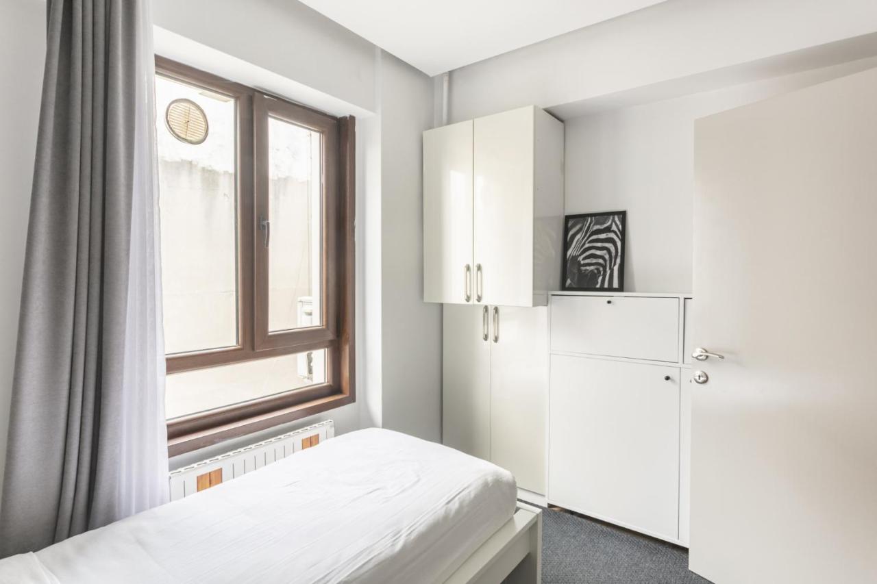 Charming Flat With Location In Nisantasi