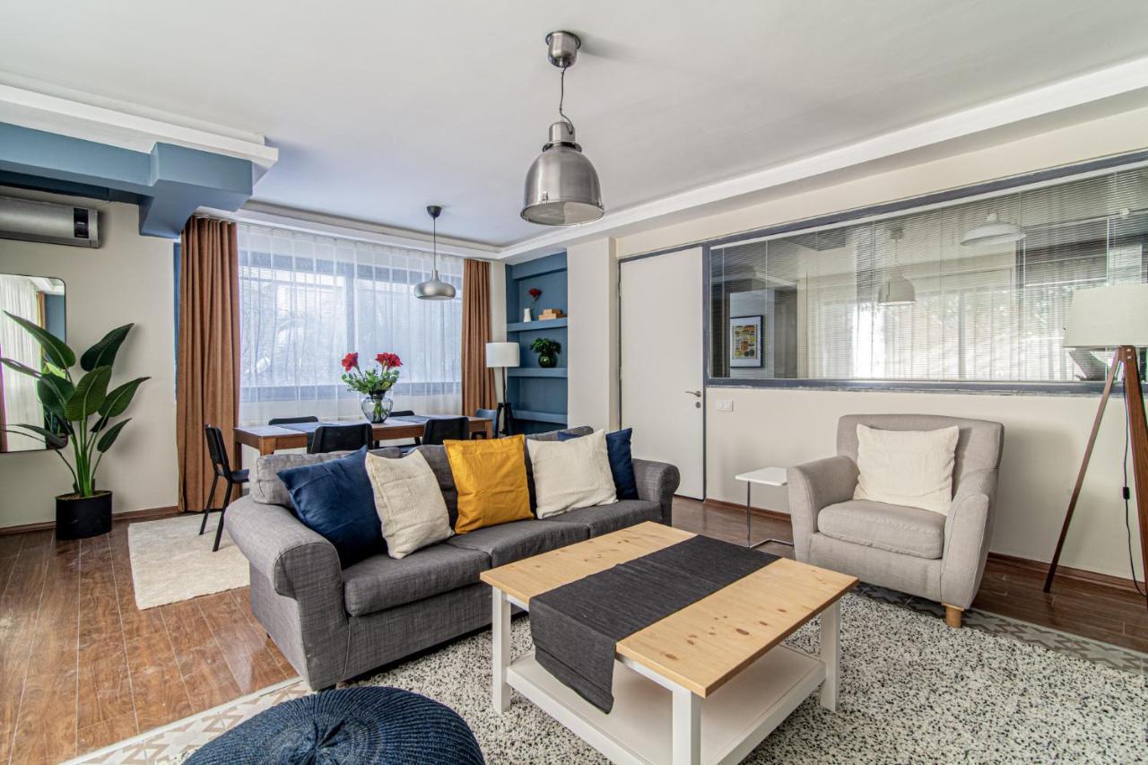 Charming Flat With Backyard Close To Zorlu Center Istanbul