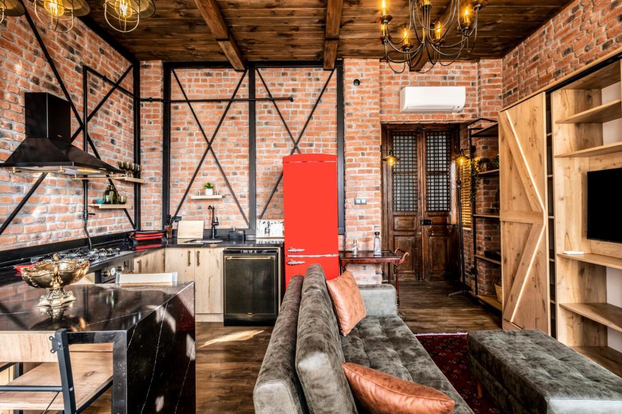 Flat With Galata Tower View Near Sishane Metro *