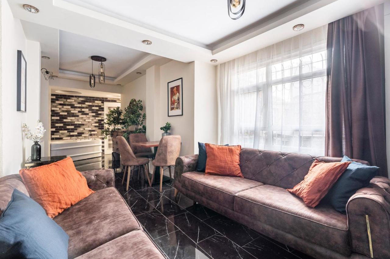 Refreshing Duplex Flat With Jacuzzi In Sisli Apartment Istanbul