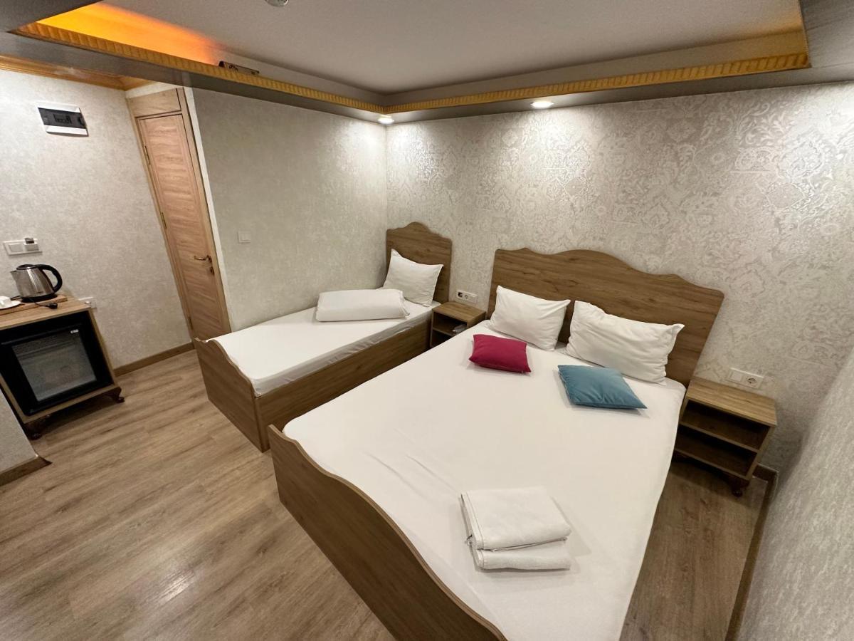 Golden Sail Old Otel